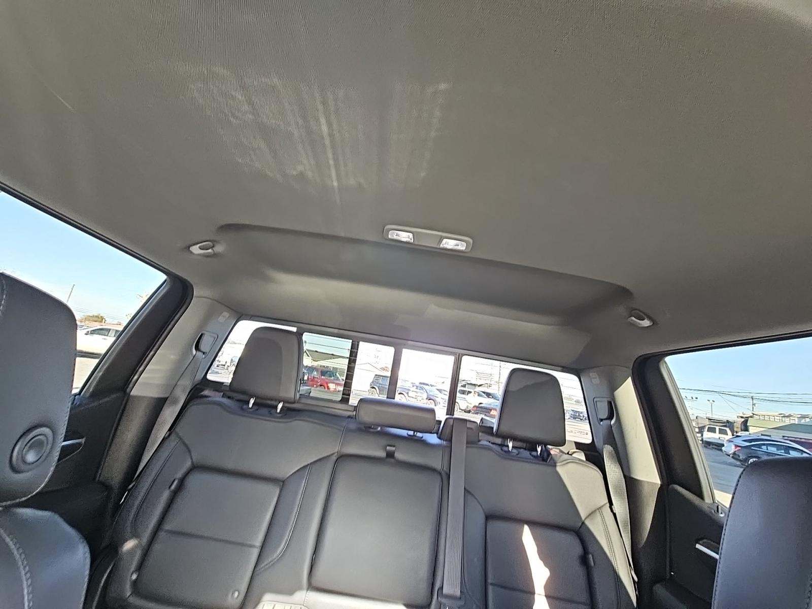 2022 Chevrolet Silverado 1500 RST AWD