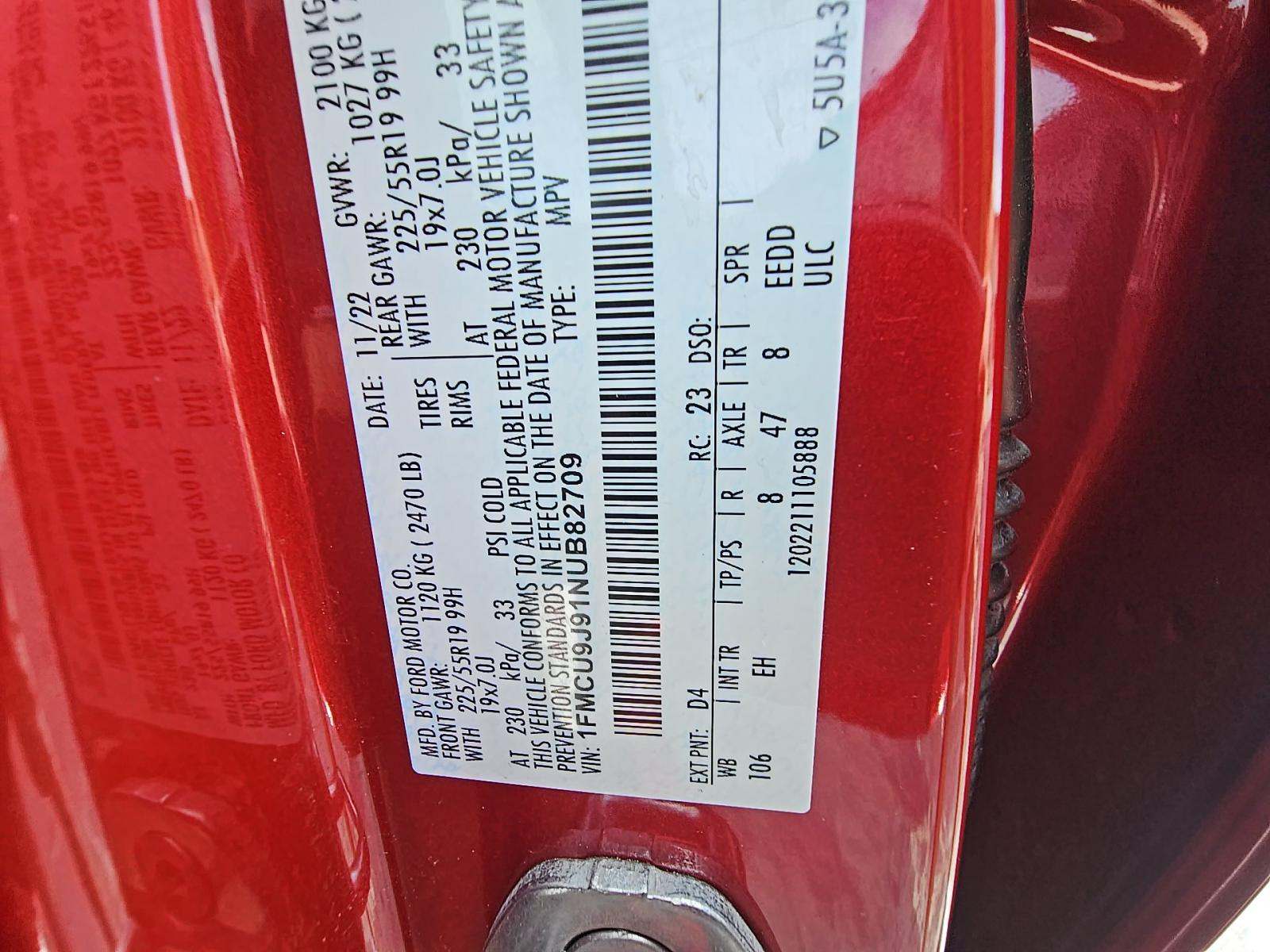 2022 Ford Escape Titanium AWD