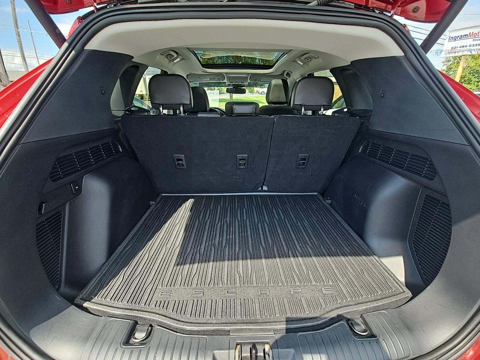 2022 Ford Escape Titanium AWD