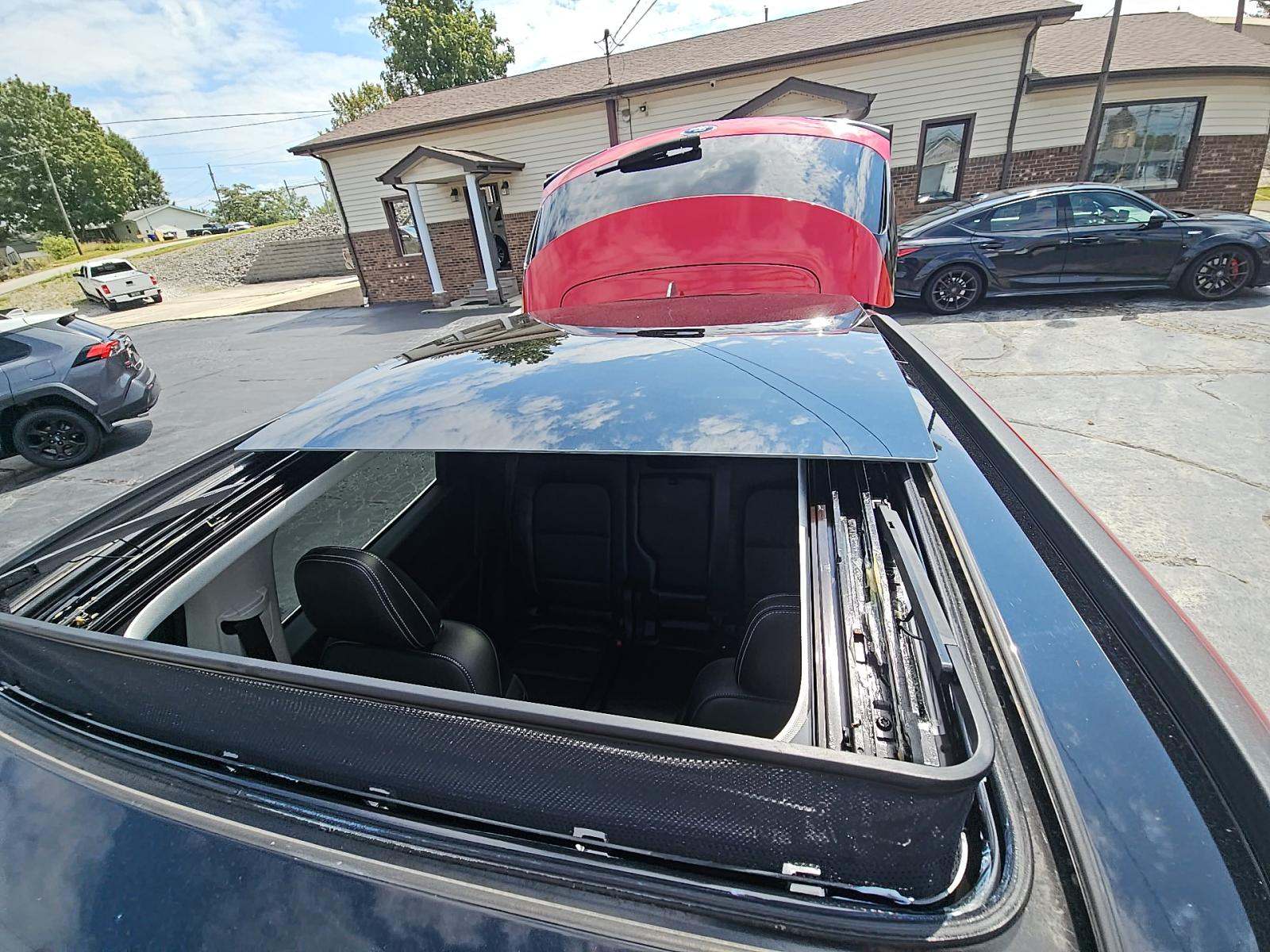 2022 Ford Escape Titanium AWD