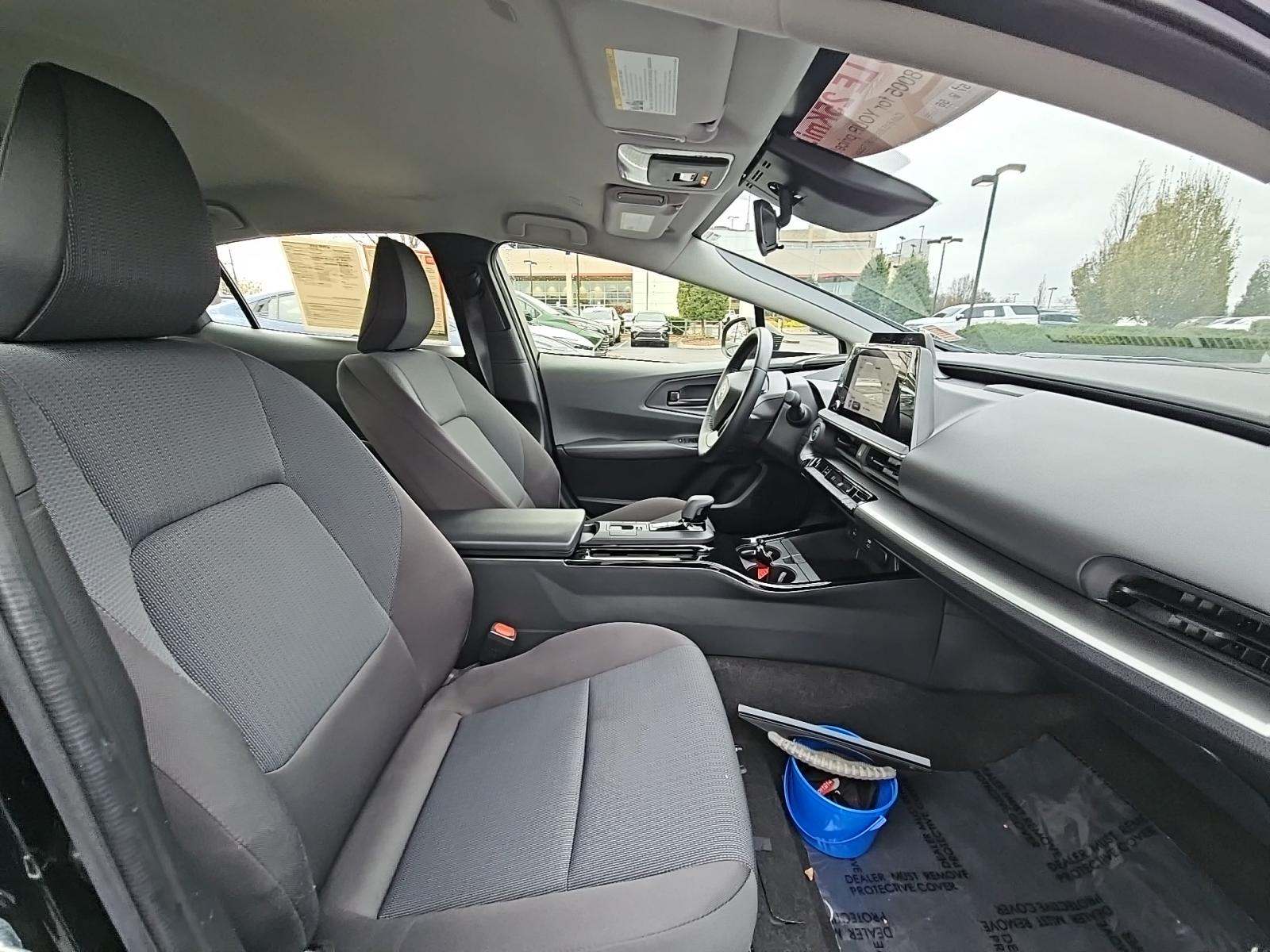 2024 Toyota Prius LE FWD