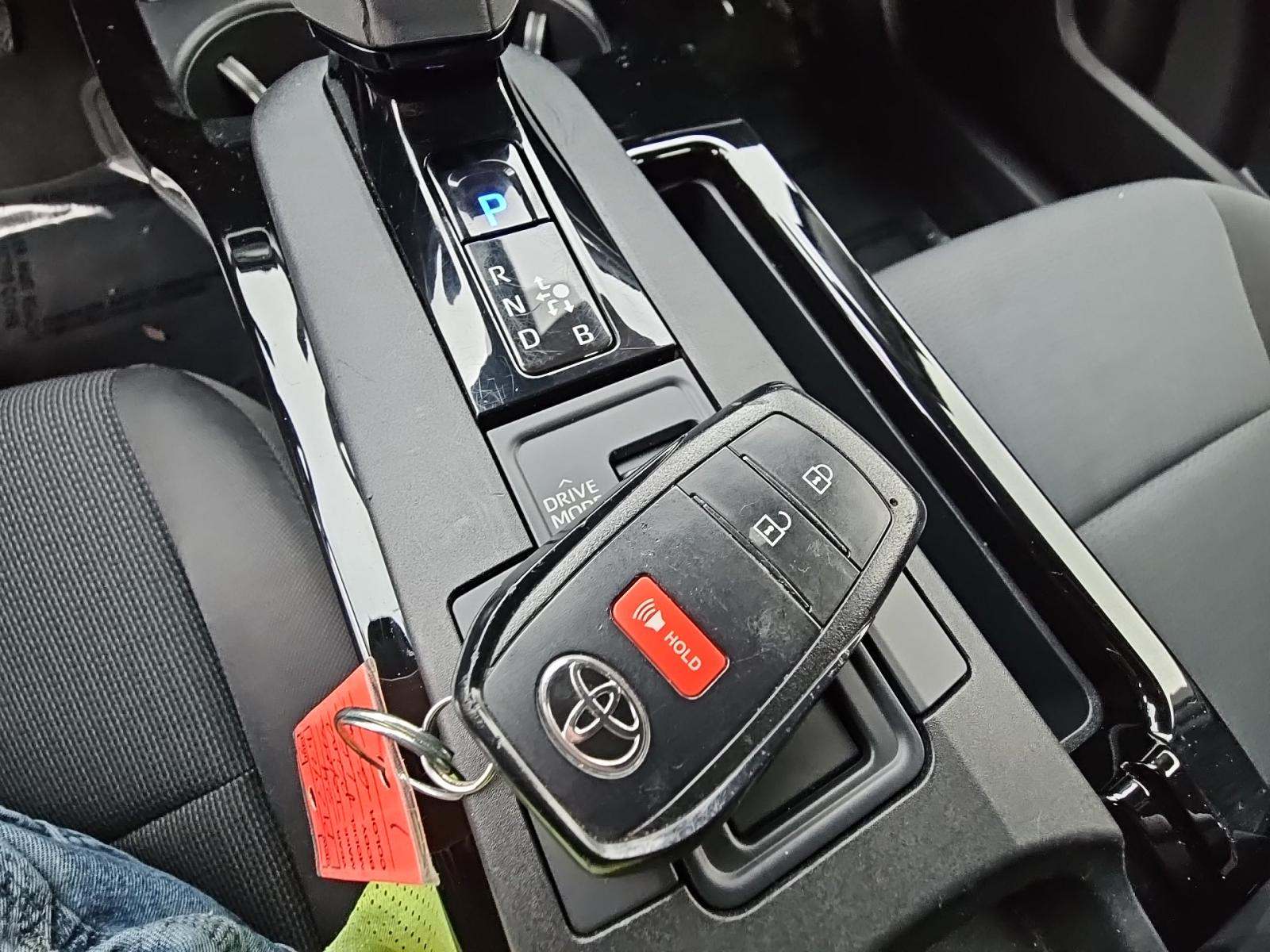 2024 Toyota Prius LE FWD