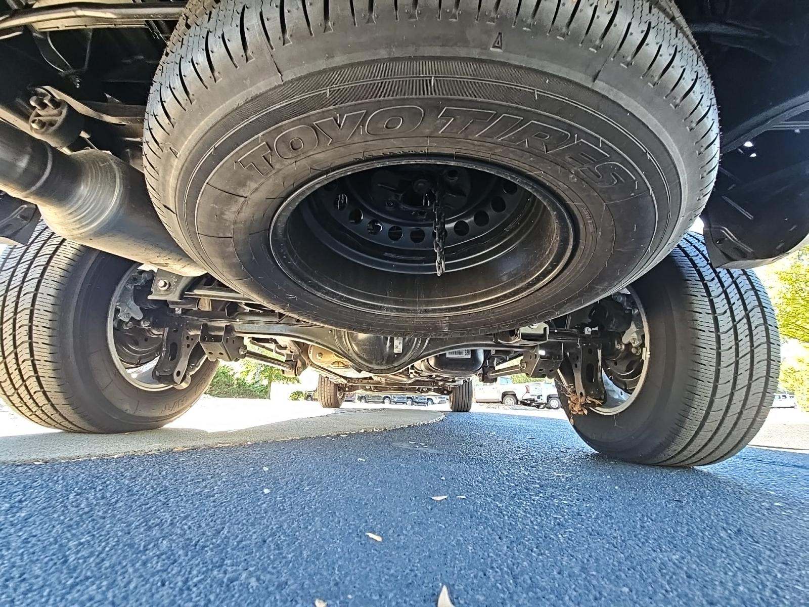 2025 Toyota Tacoma SR5 AWD