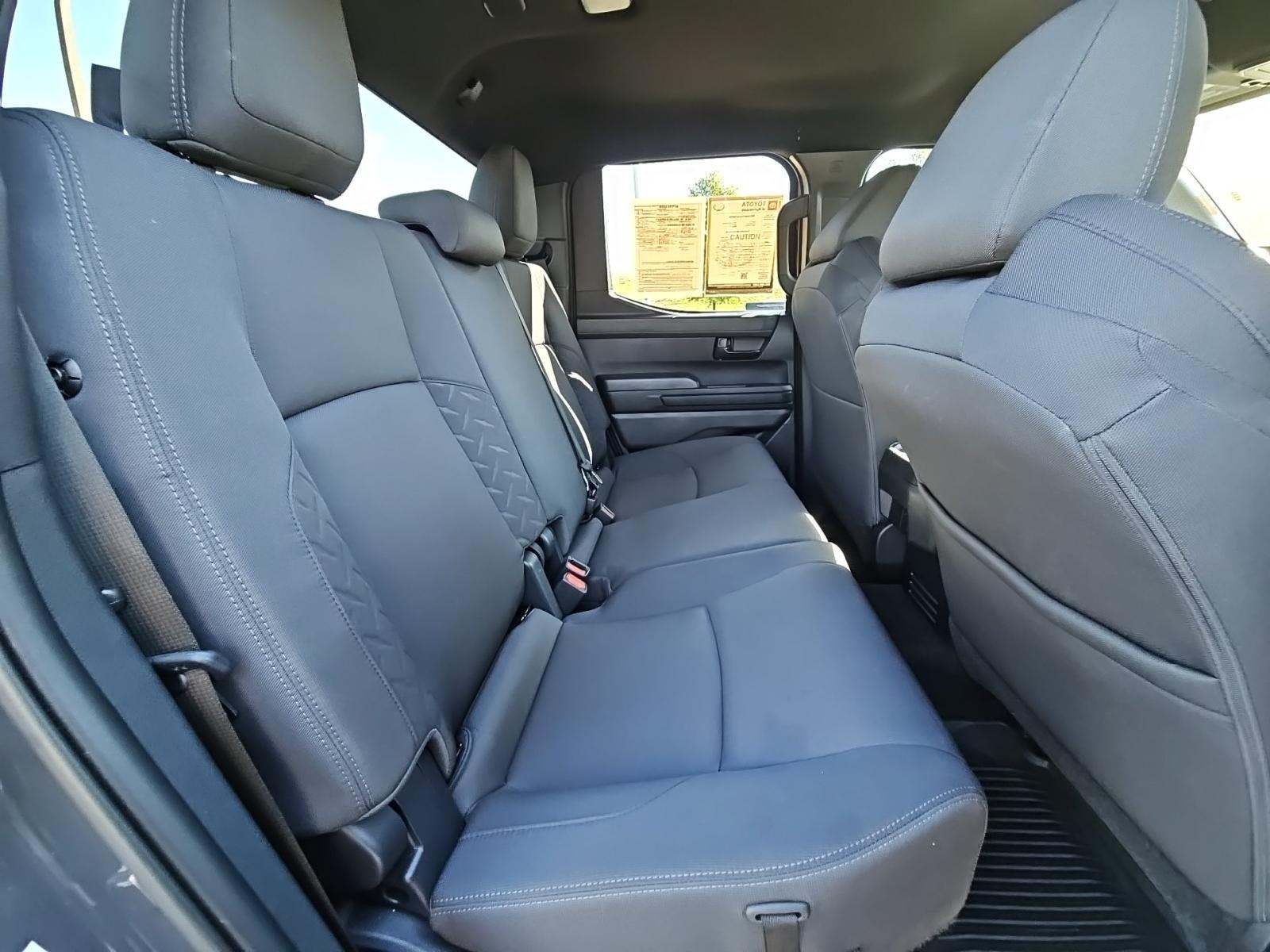 2025 Toyota Tacoma SR5 AWD