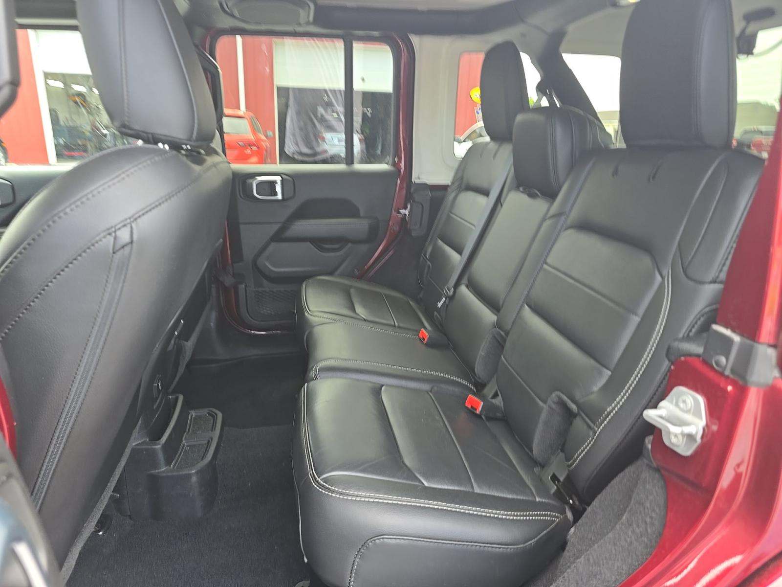 2021 Jeep Wrangler Unlimited Sahara AWD