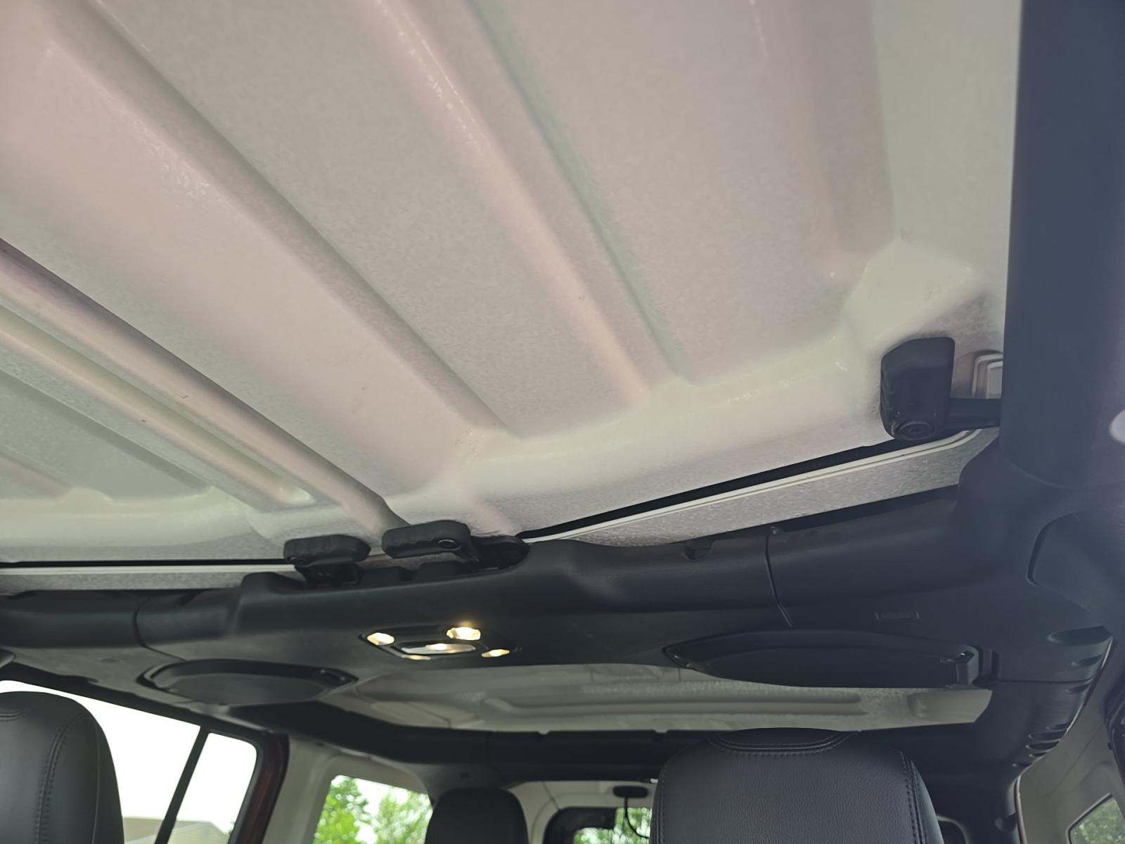 2021 Jeep Wrangler Unlimited Sahara AWD