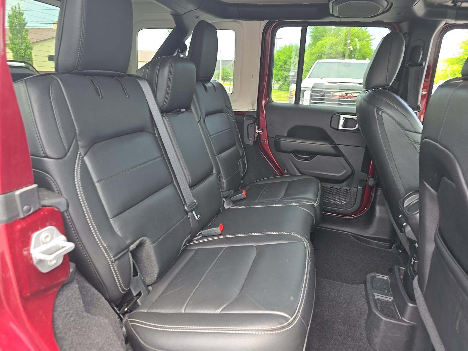 2021 Jeep Wrangler Unlimited Sahara AWD