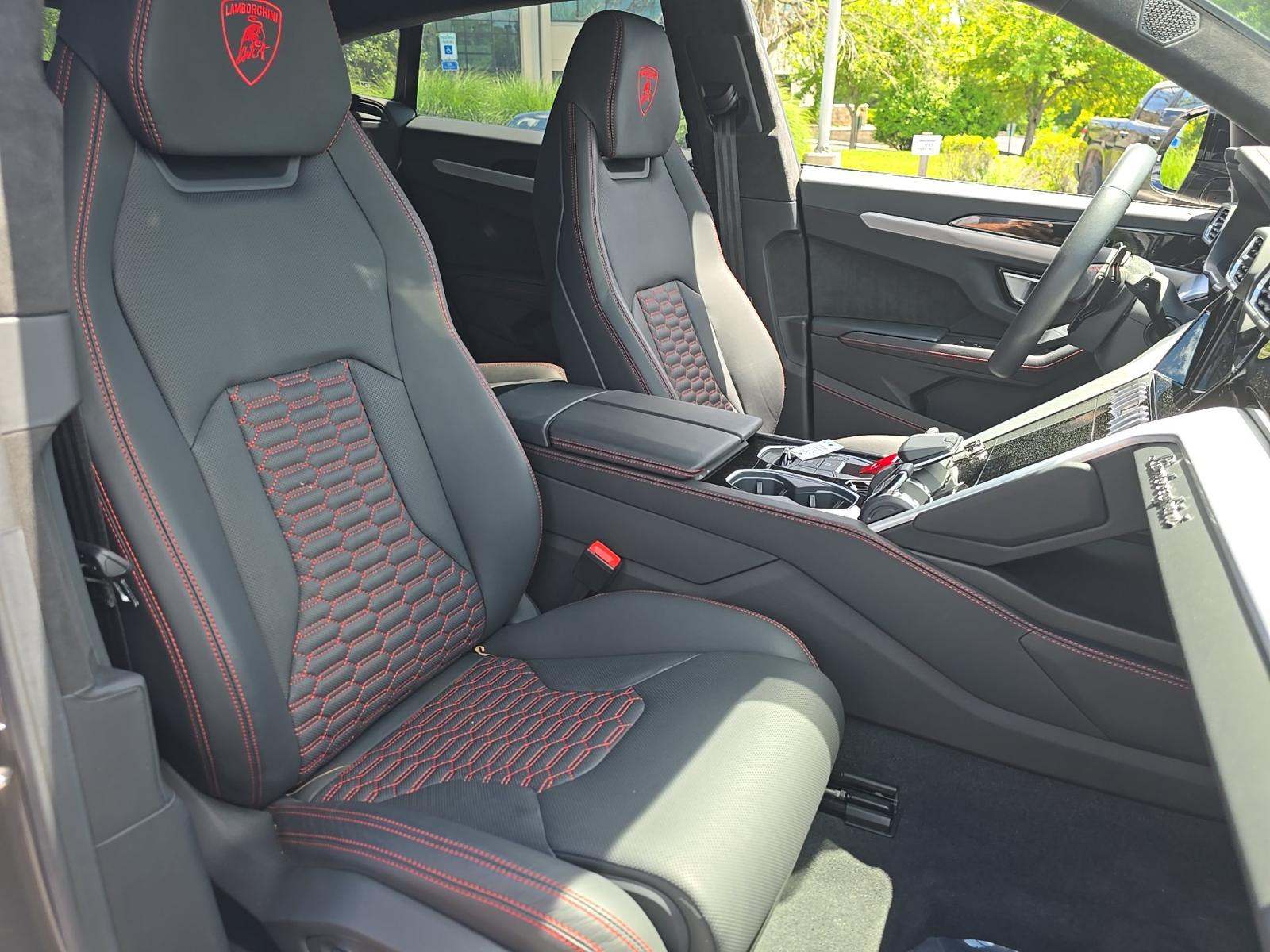 2024 Lamborghini Urus S AWD