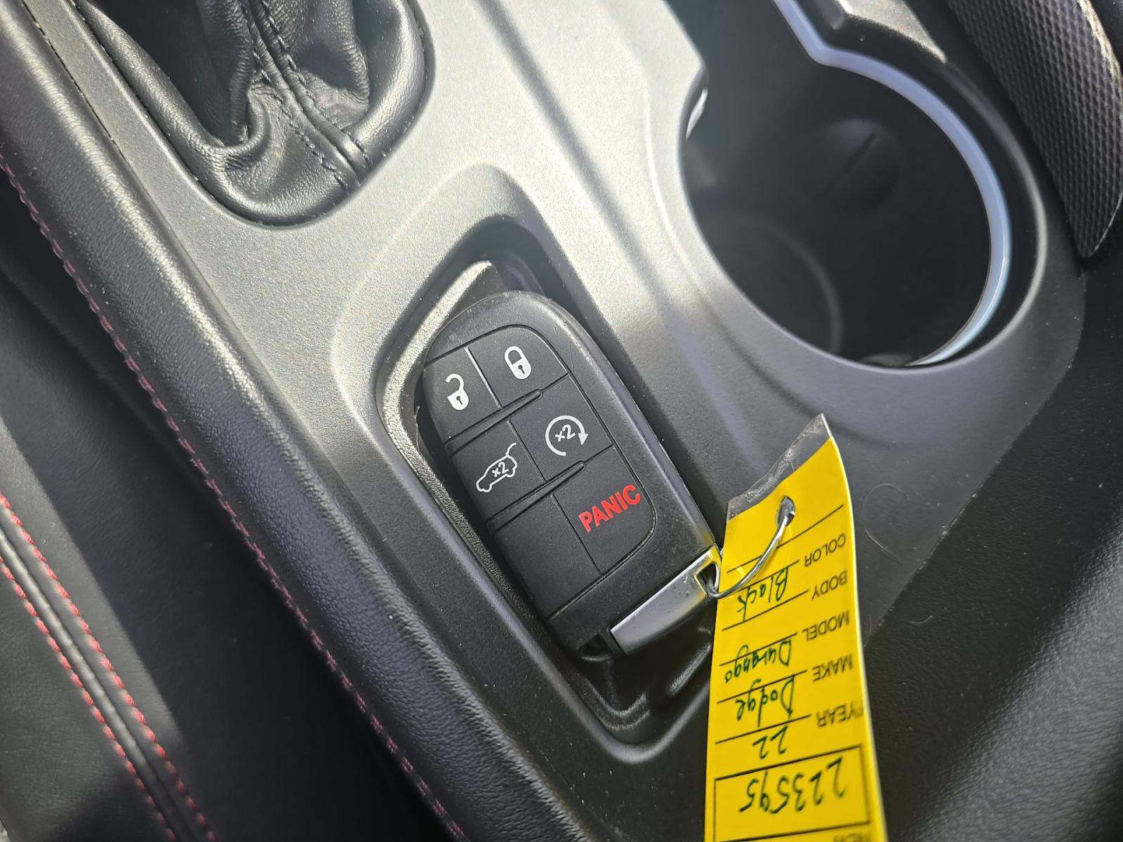 DODGE CHALLENGER - 4