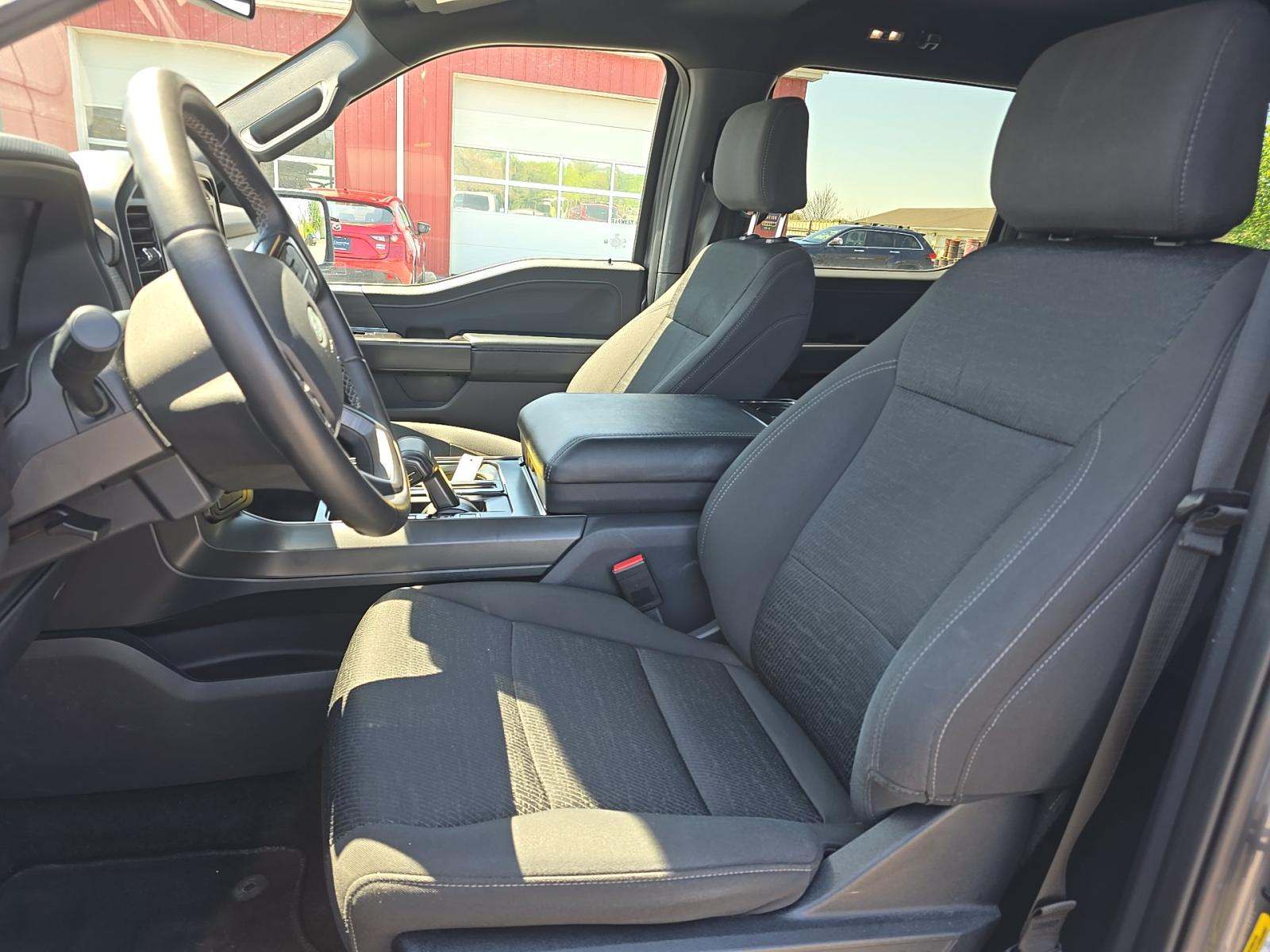 2024 Ford F-150 XLT AWD