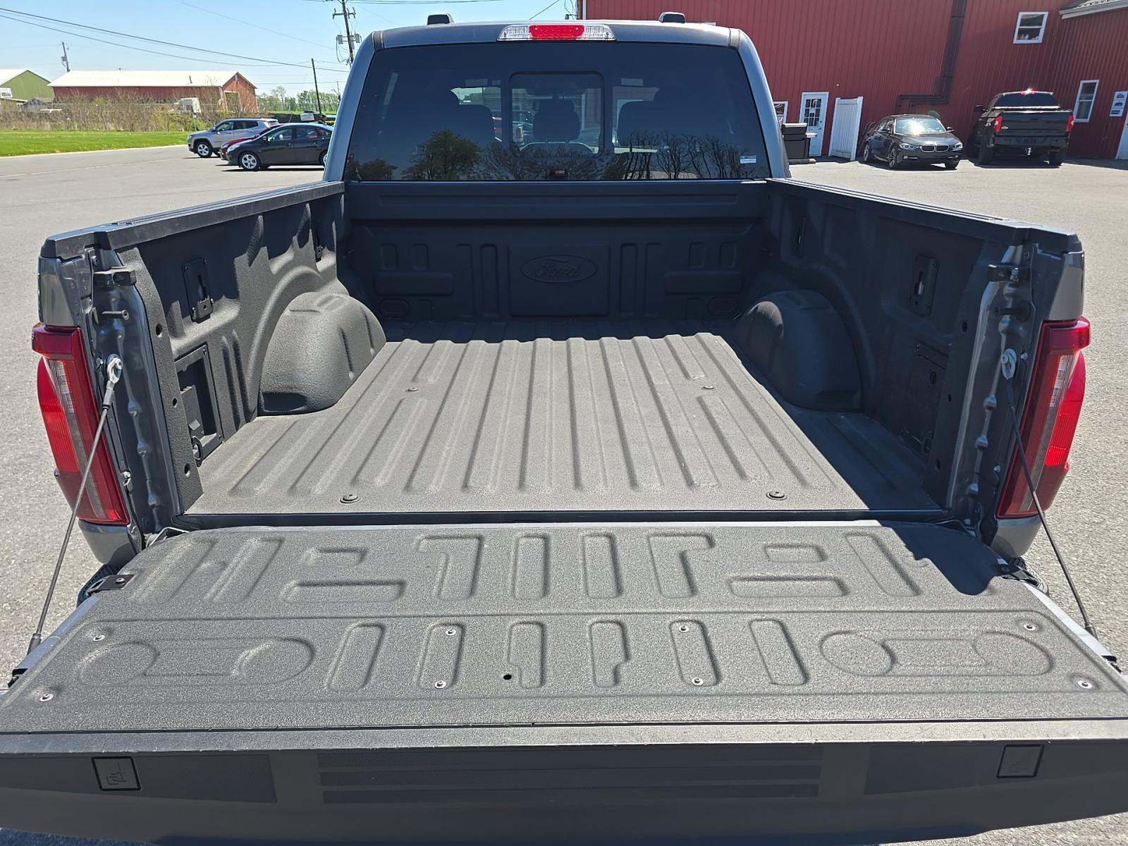 2024 Ford F-150 XLT AWD