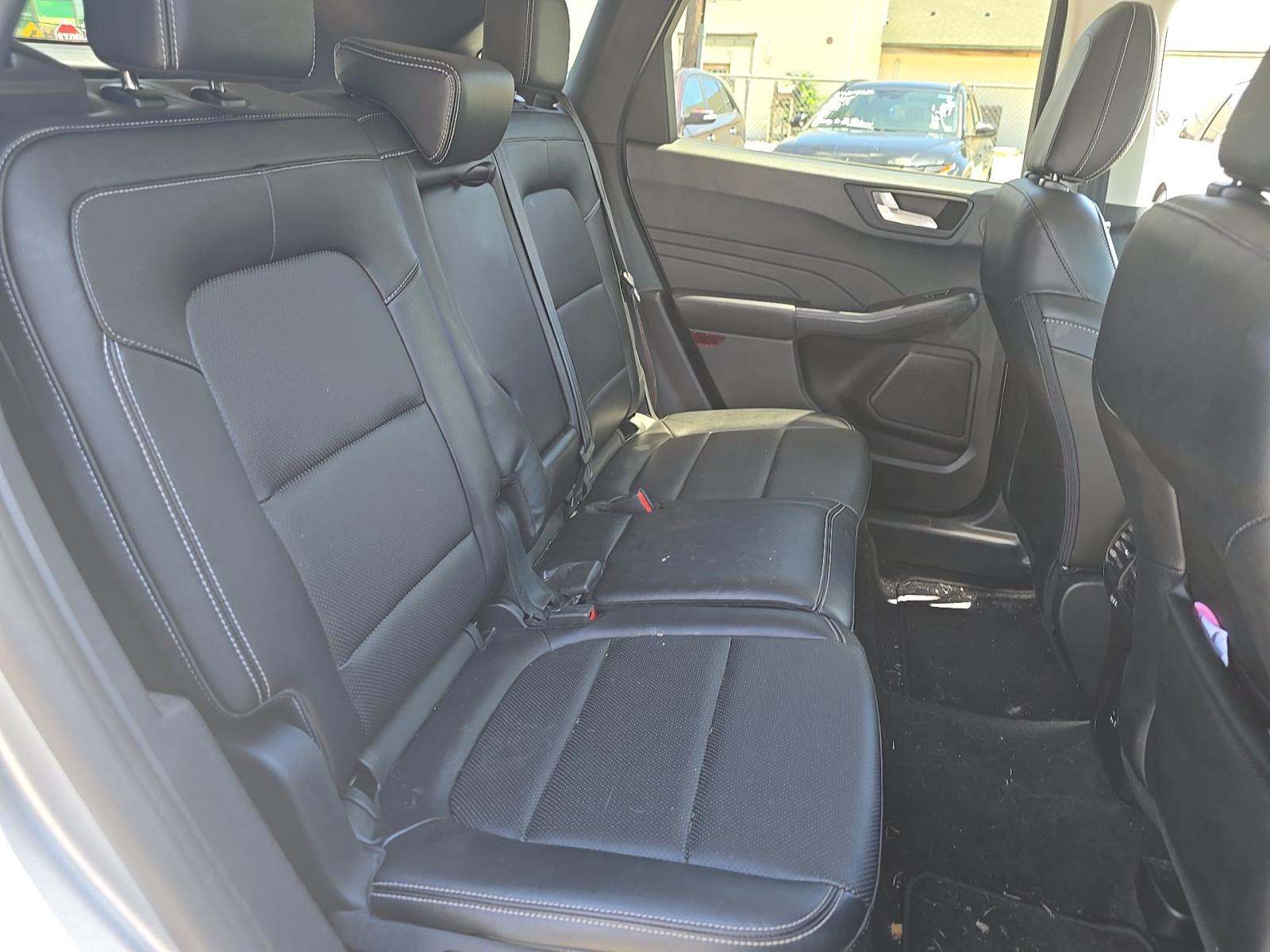 2022 Ford Escape SEL AWD