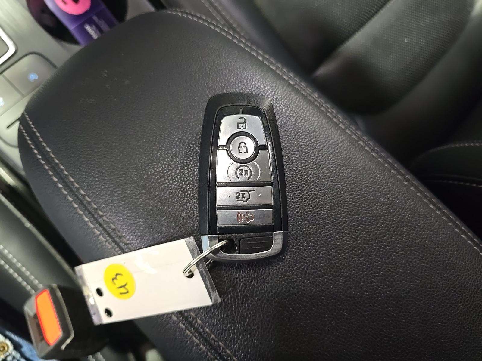 FORD ESCAPE - 8
