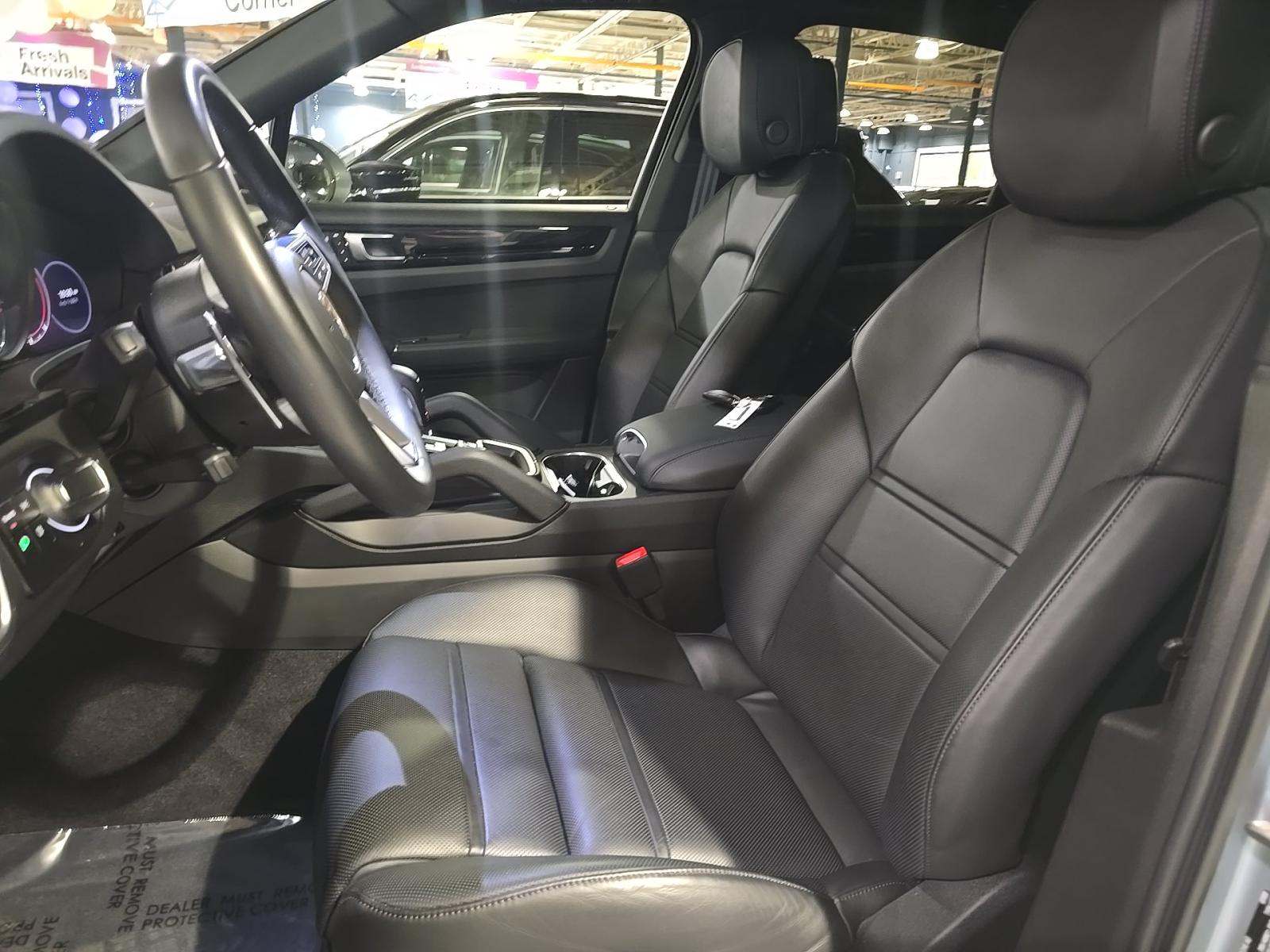 PORSCHE CAYENNE - 6