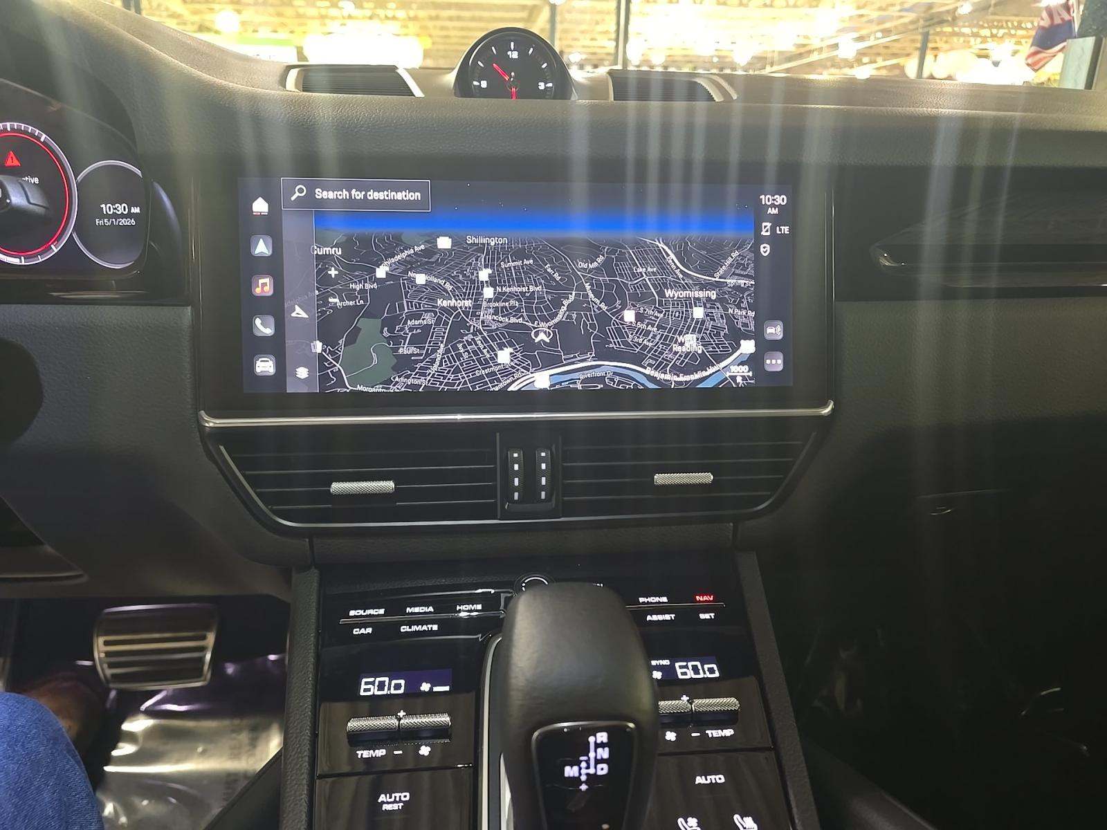 PORSCHE CAYENNE - 10