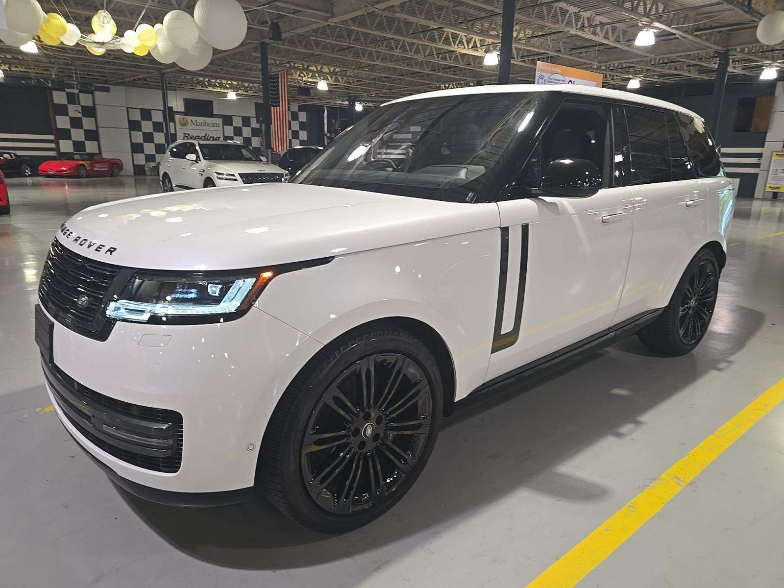 2024 Land Rover Range Rover SE AWD