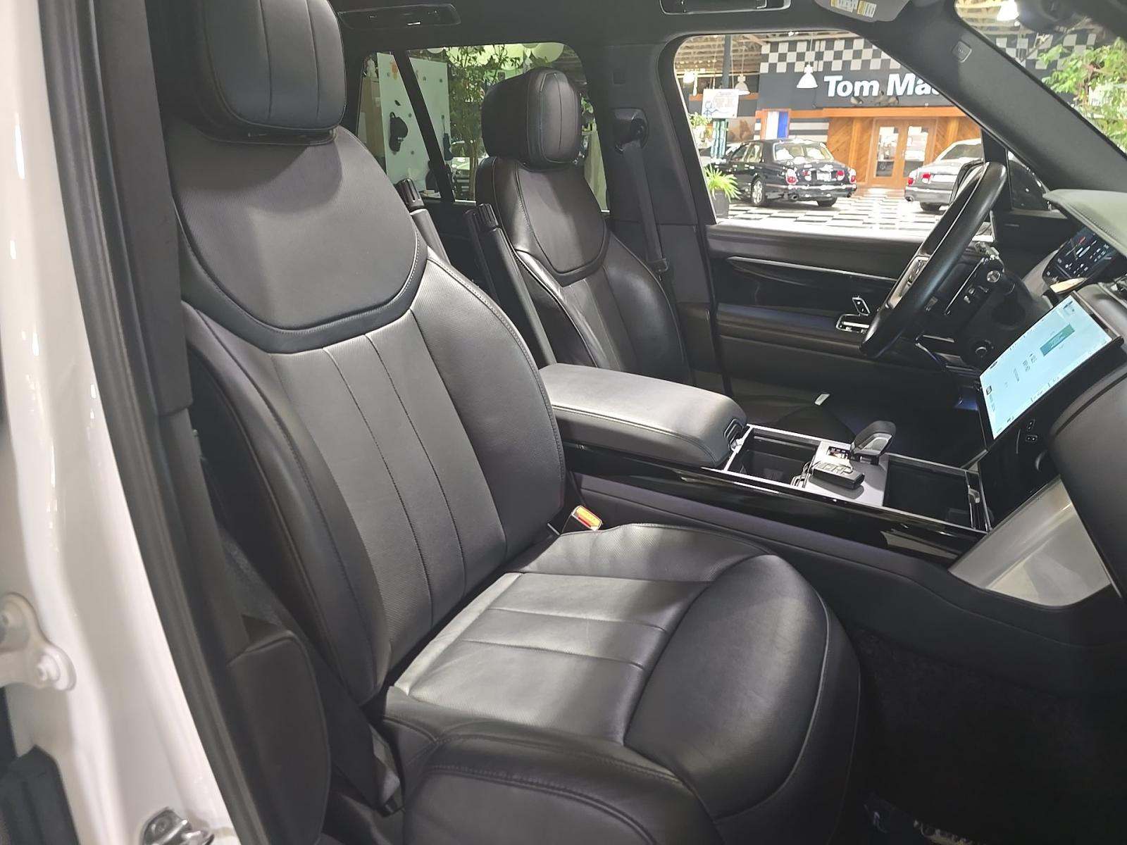 2024 Land Rover Range Rover SE AWD