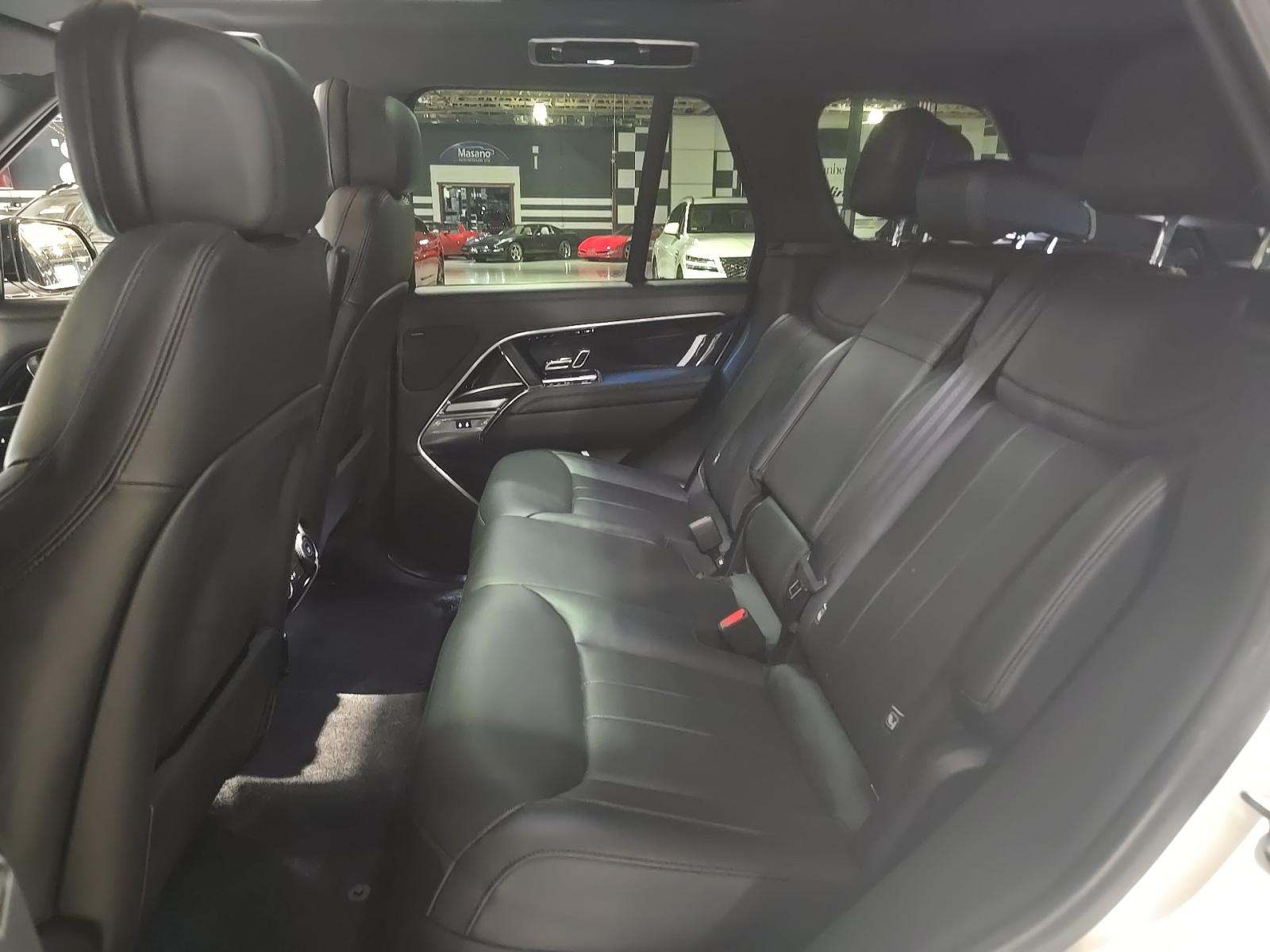 2024 Land Rover Range Rover SE AWD