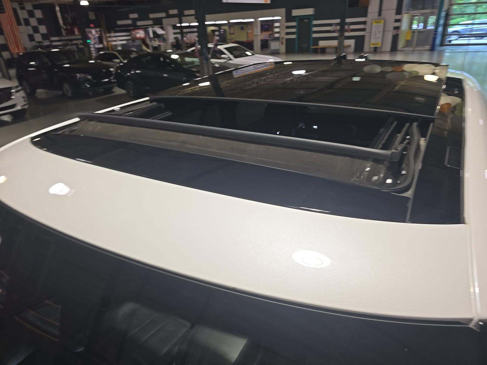 2024 Land Rover Range Rover SE AWD