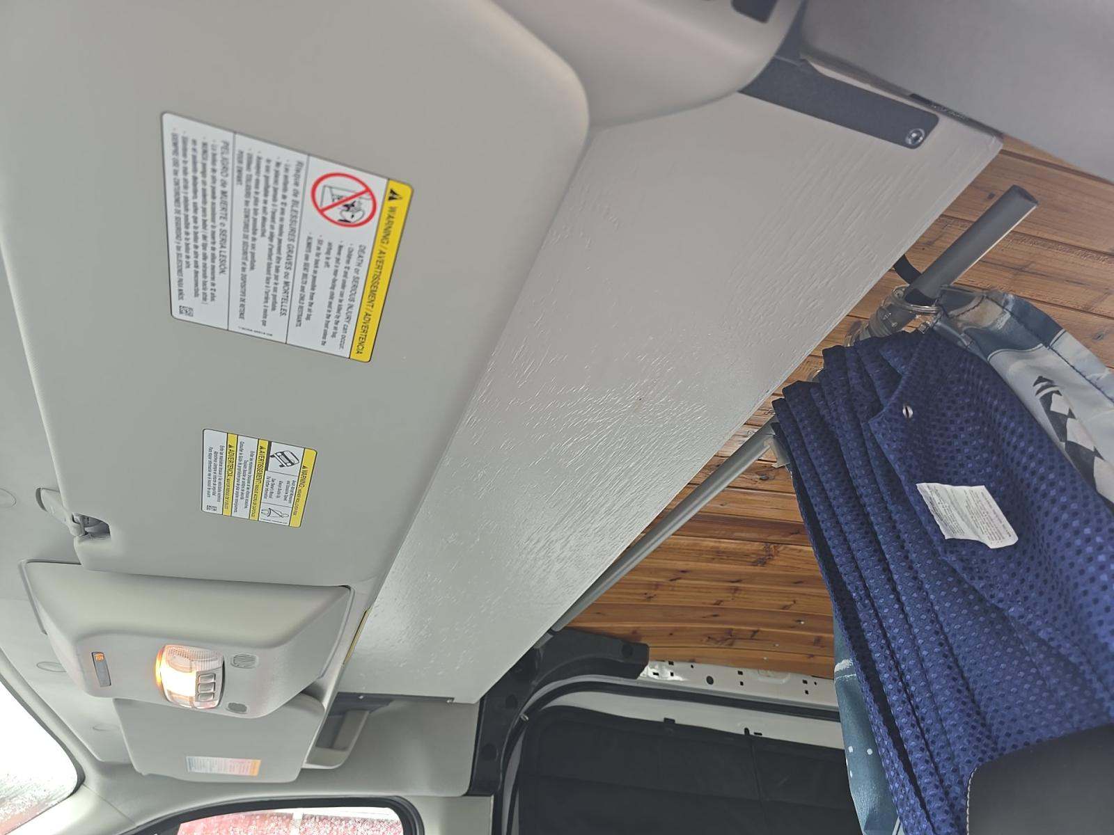 FORD TRANSIT 250 - 7