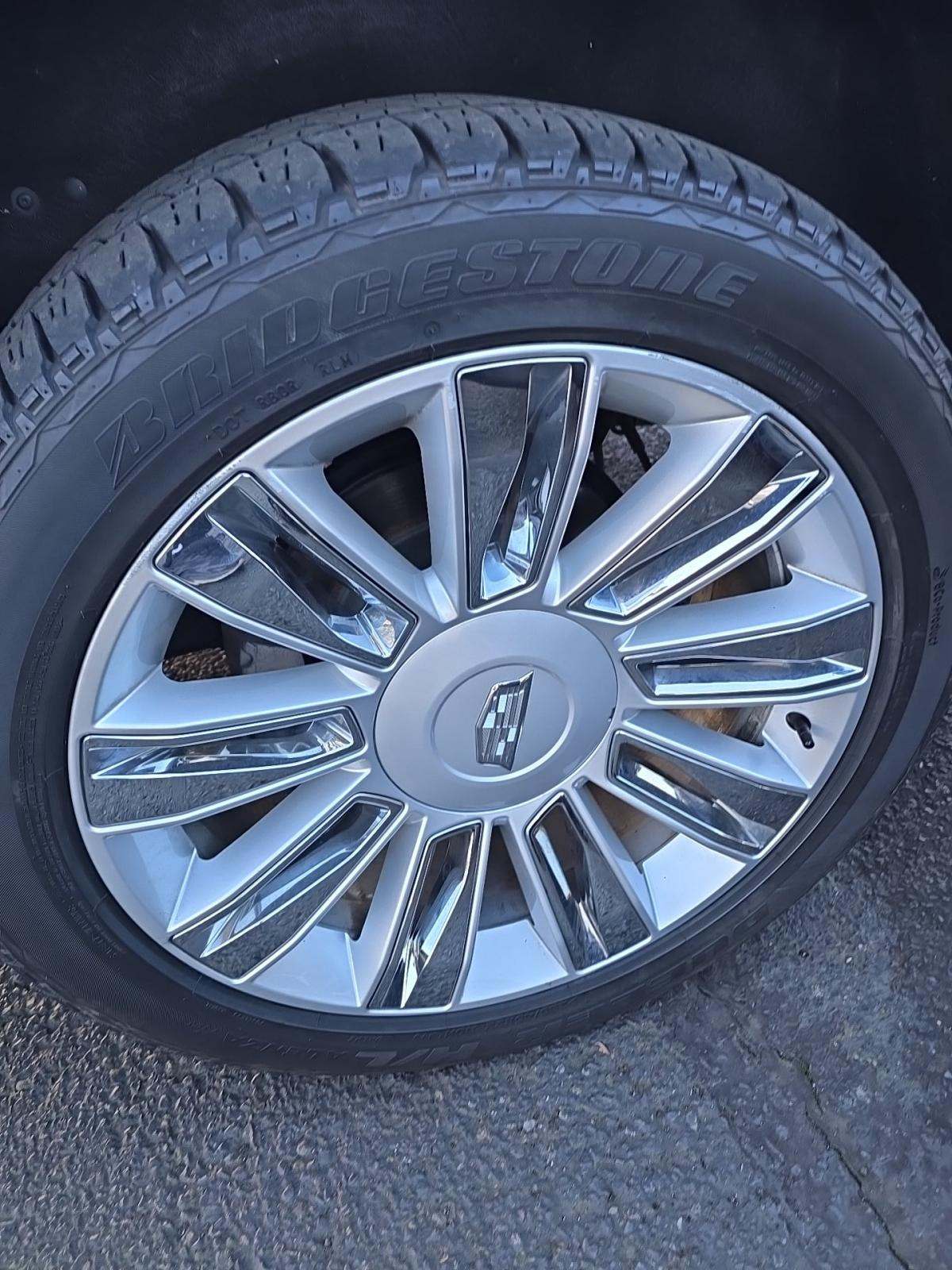 2019 Cadillac Escalade ESV Platinum RWD