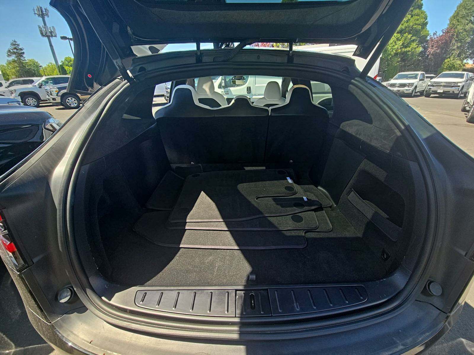 2022 Tesla Model X Plaid AWD