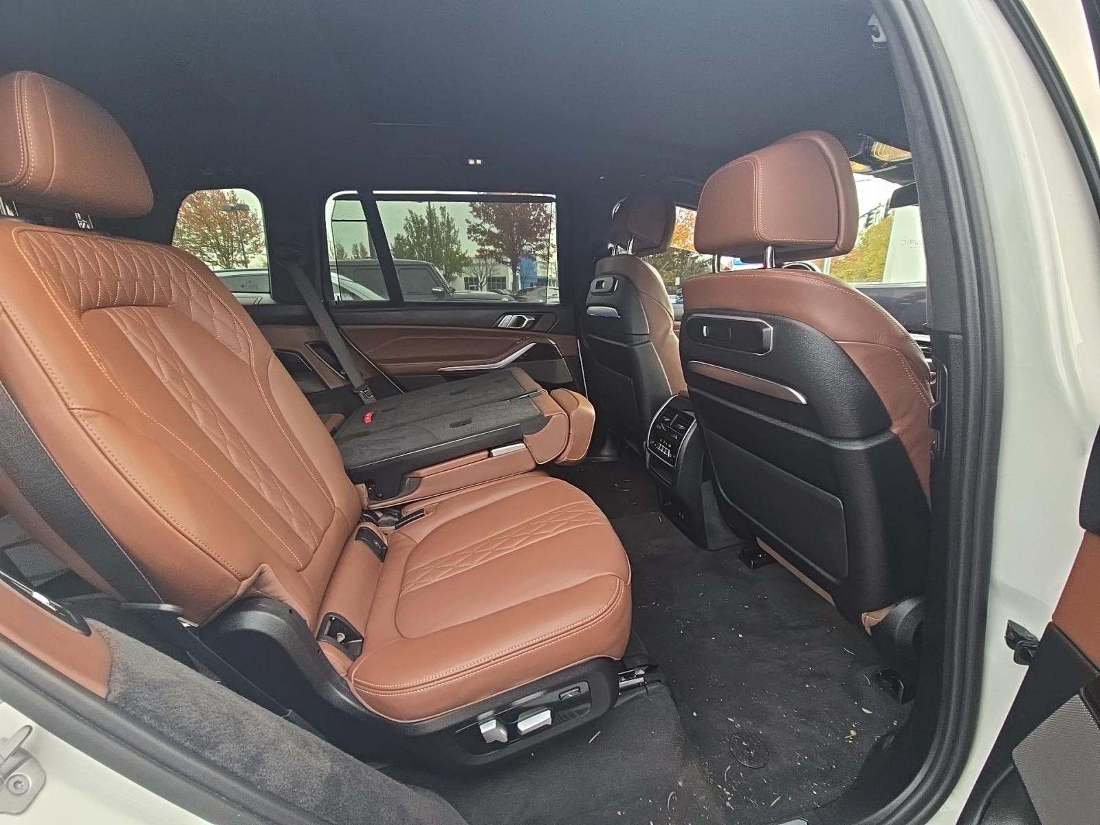 2024 BMW X7 M60i AWD