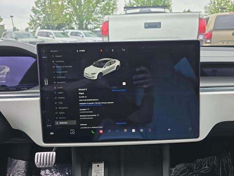 2022 Tesla Model S Plaid AWD