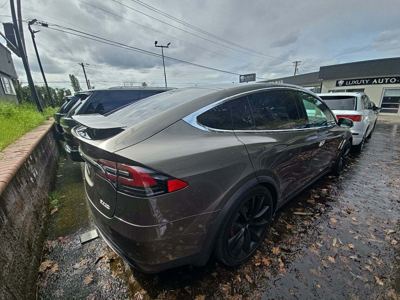 2016 Tesla Model X P90D AWD