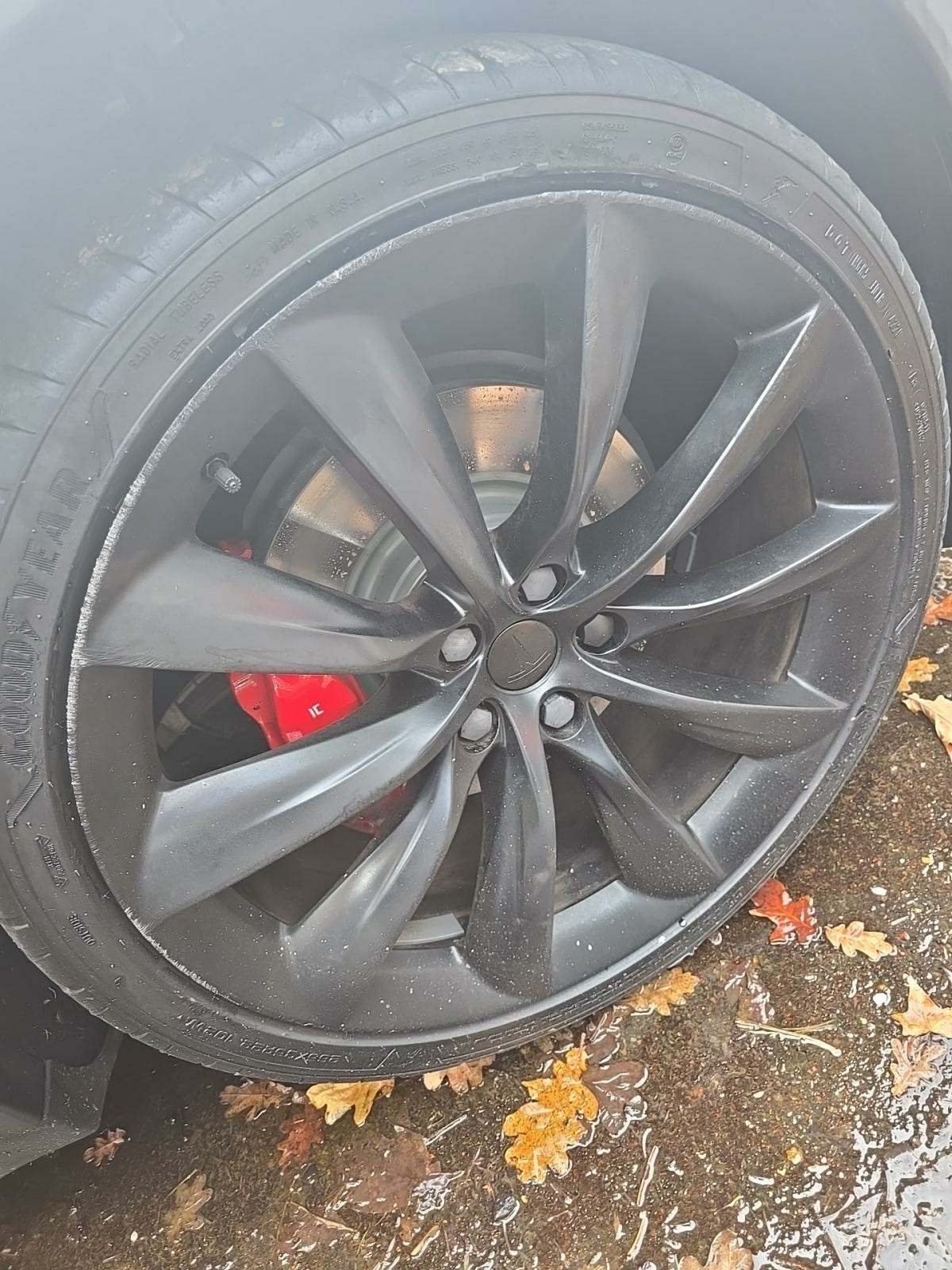 2016 Tesla Model X P90D AWD