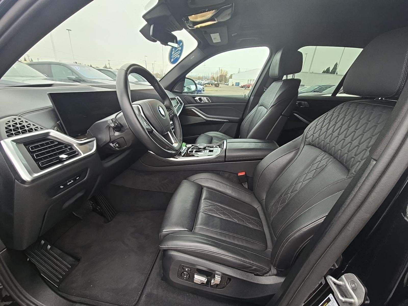 2025 BMW X5 xDrive50e AWD