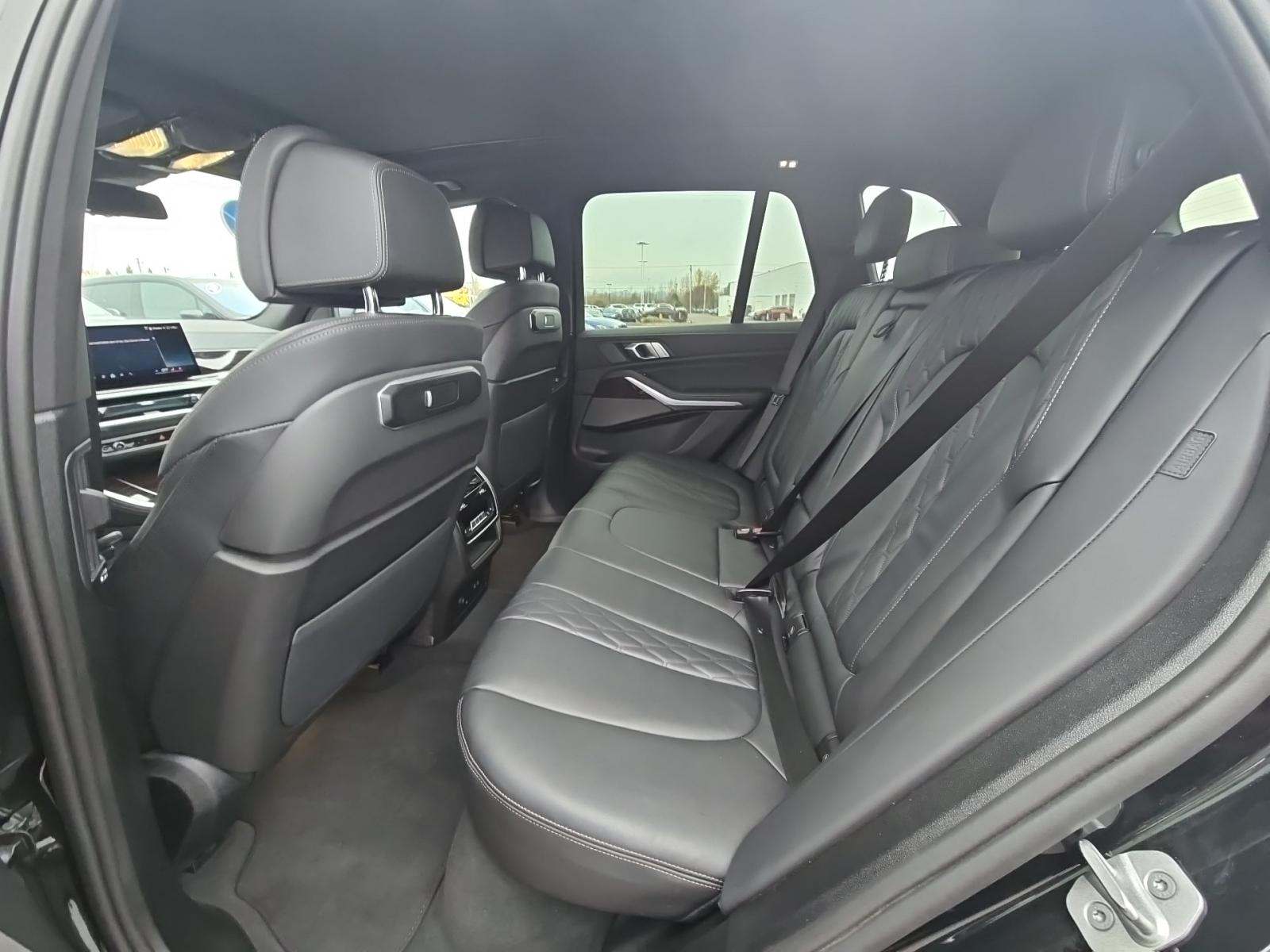 2025 BMW X5 xDrive50e AWD