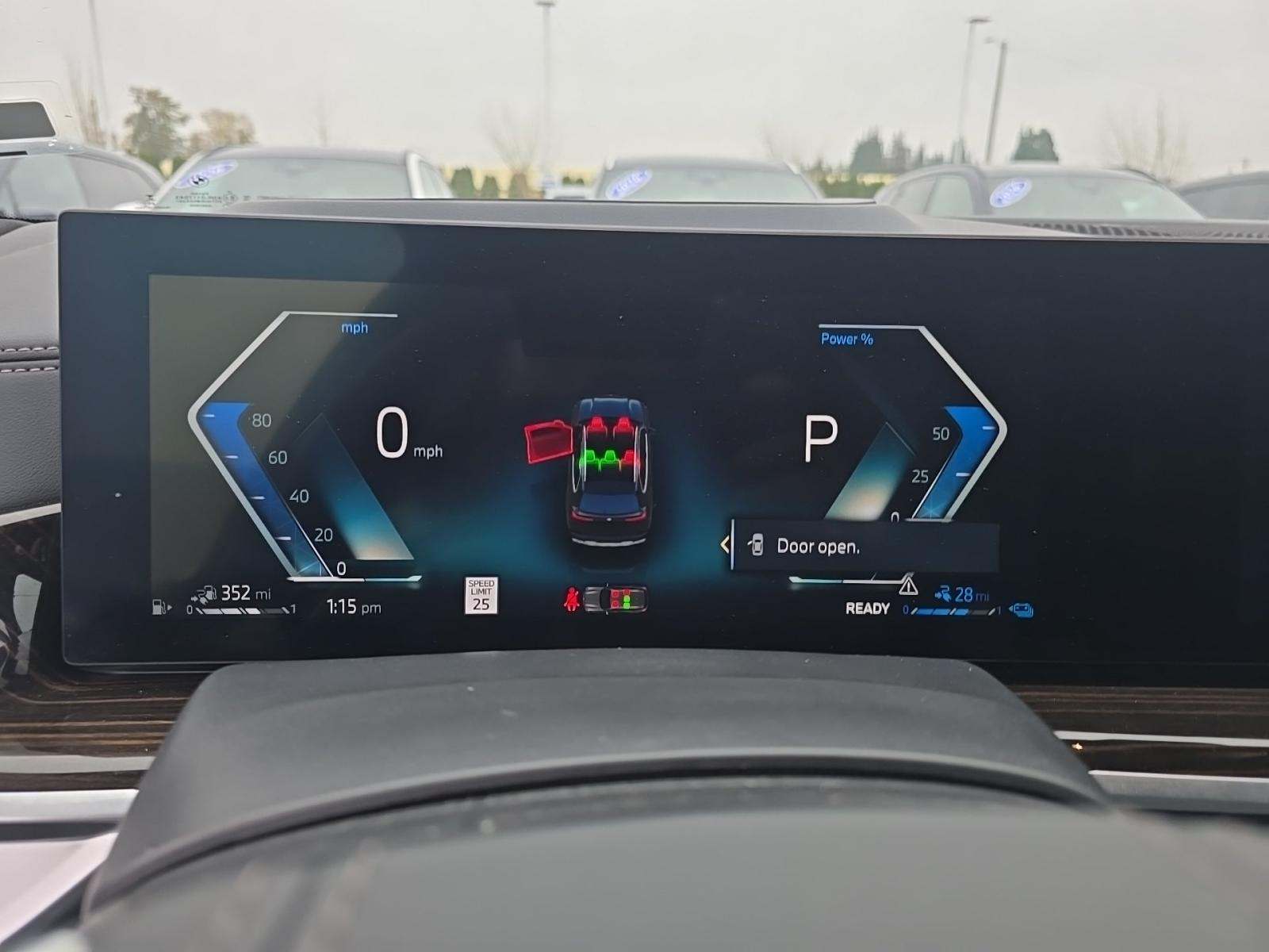 2025 BMW X5 xDrive50e AWD