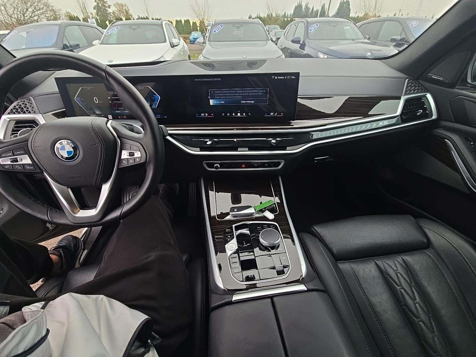 2025 BMW X5 xDrive50e AWD