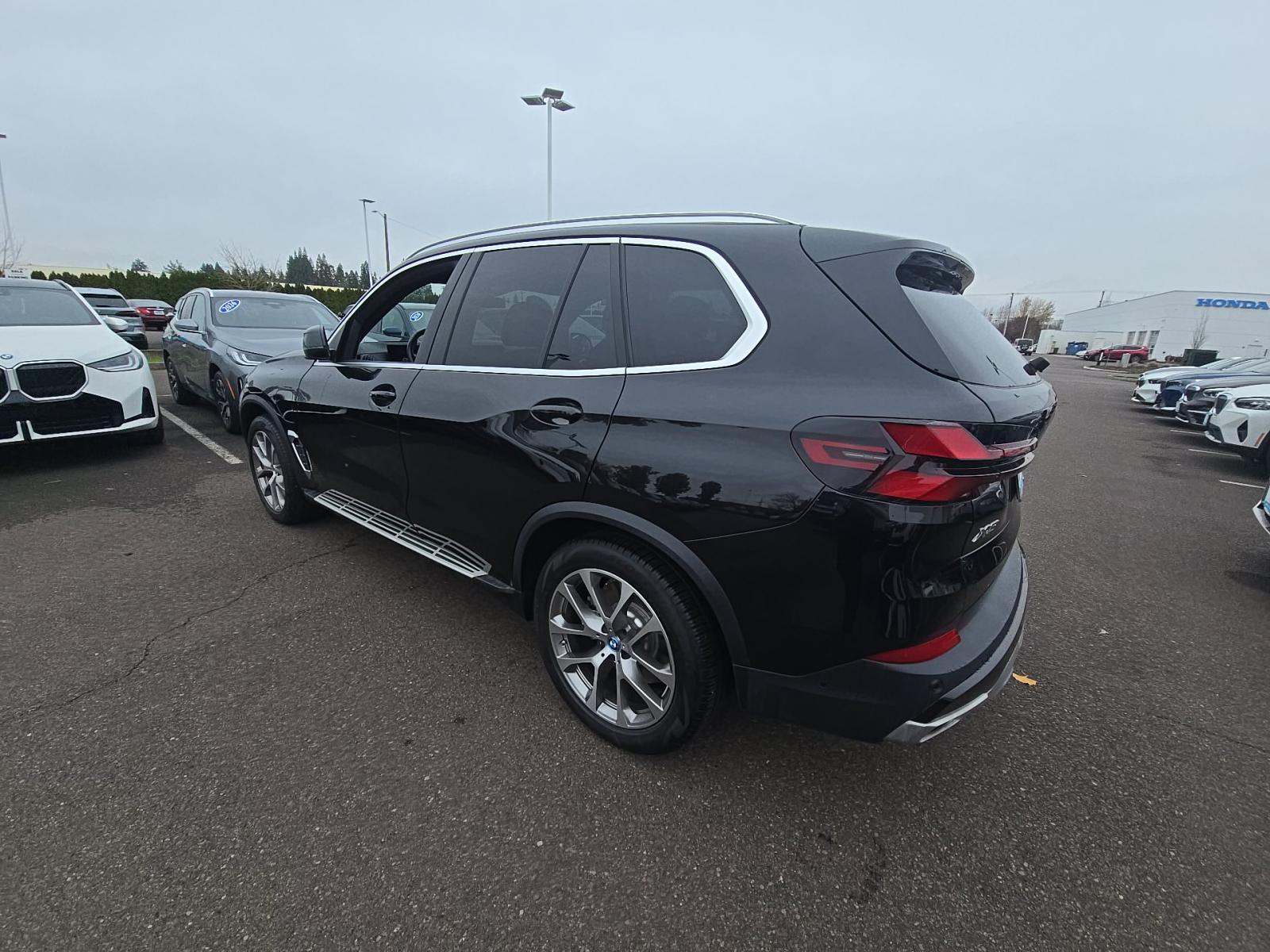 2025 BMW X5 xDrive50e AWD
