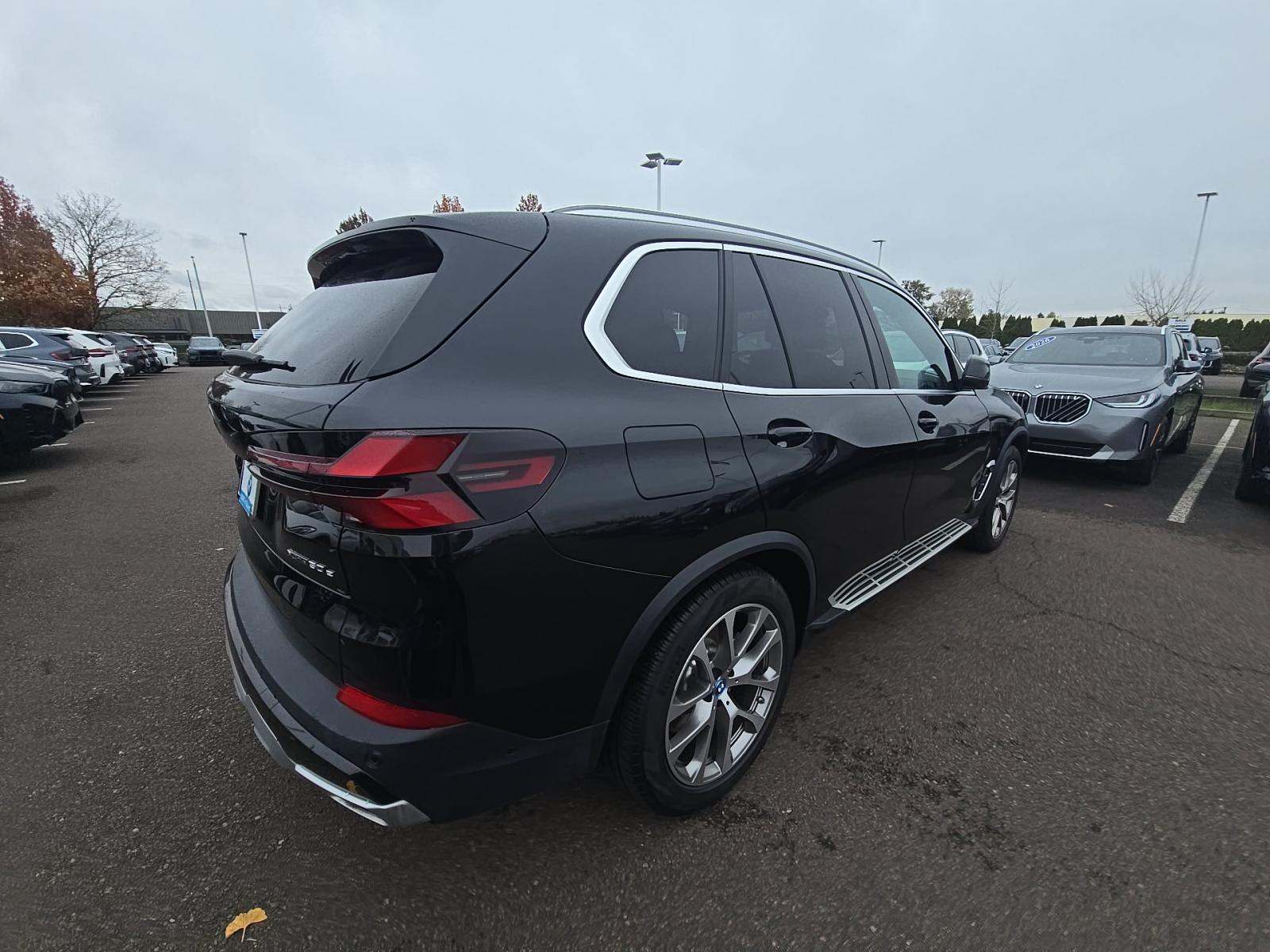 2025 BMW X5 xDrive50e AWD