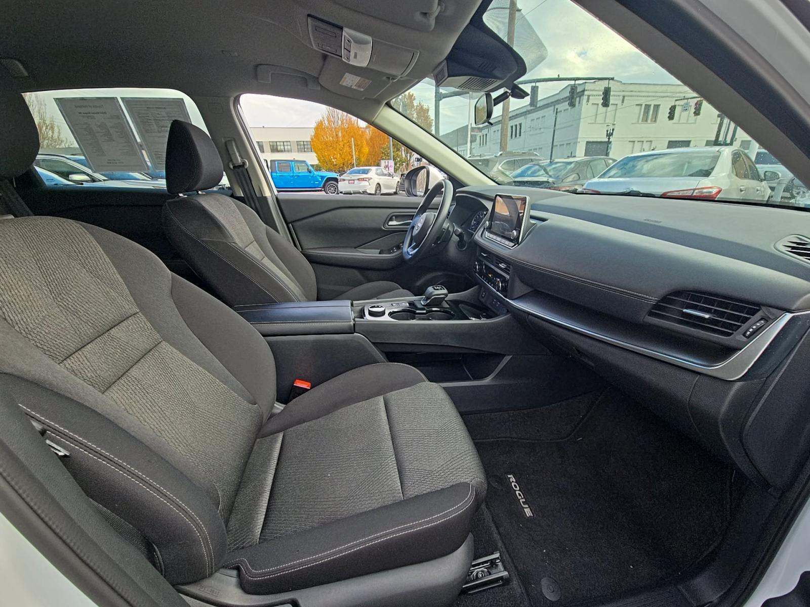 2024 Nissan Rogue SV AWD