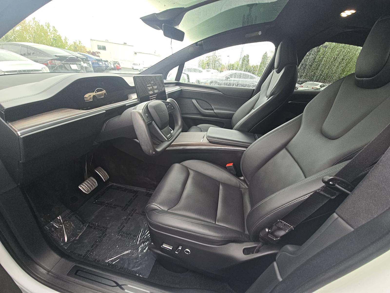 TESLA MODEL X - 6