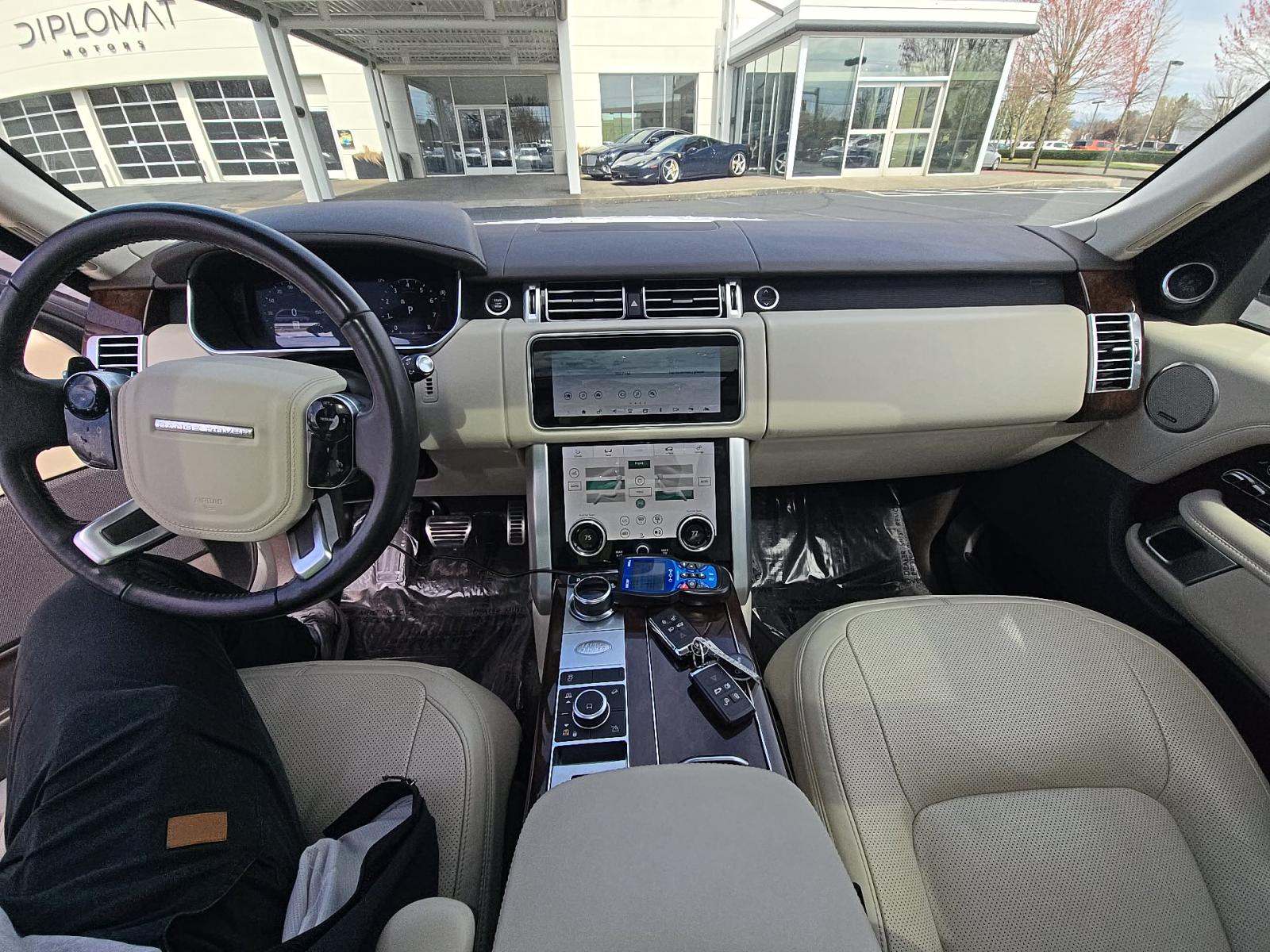 LAND ROVER RANGE ROVER - 10