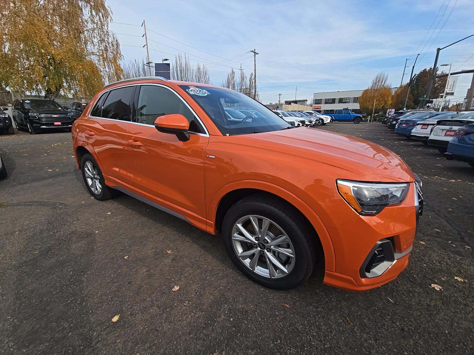 2022 Audi Q3 2.0T S line Premium AWD