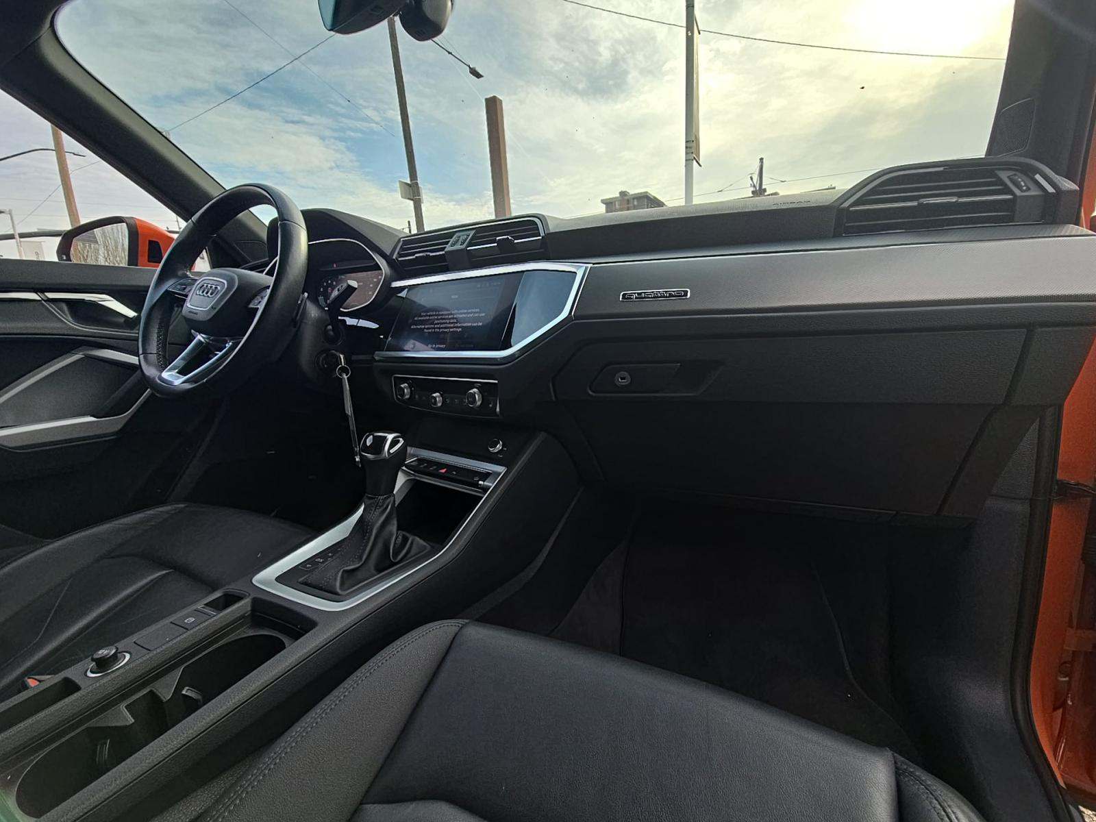 2022 Audi Q3 2.0T S line Premium AWD