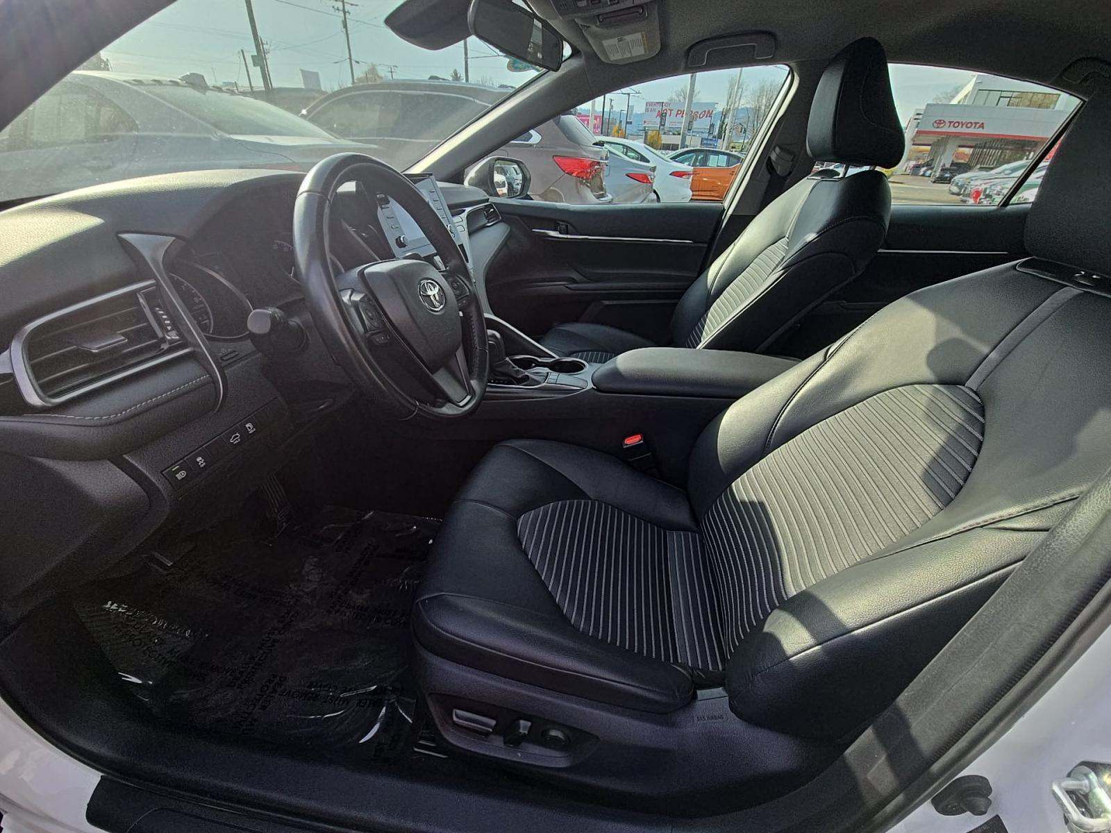 2024 Toyota Camry SE FWD