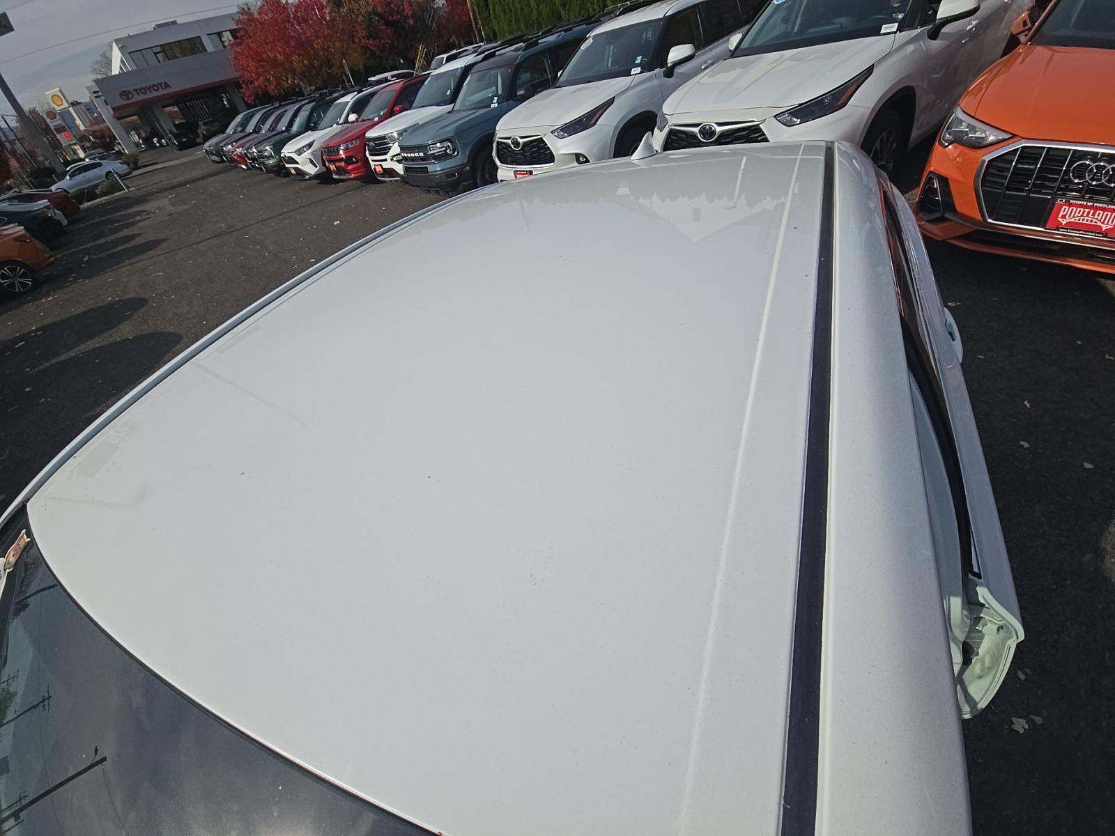 2024 Toyota Camry SE FWD