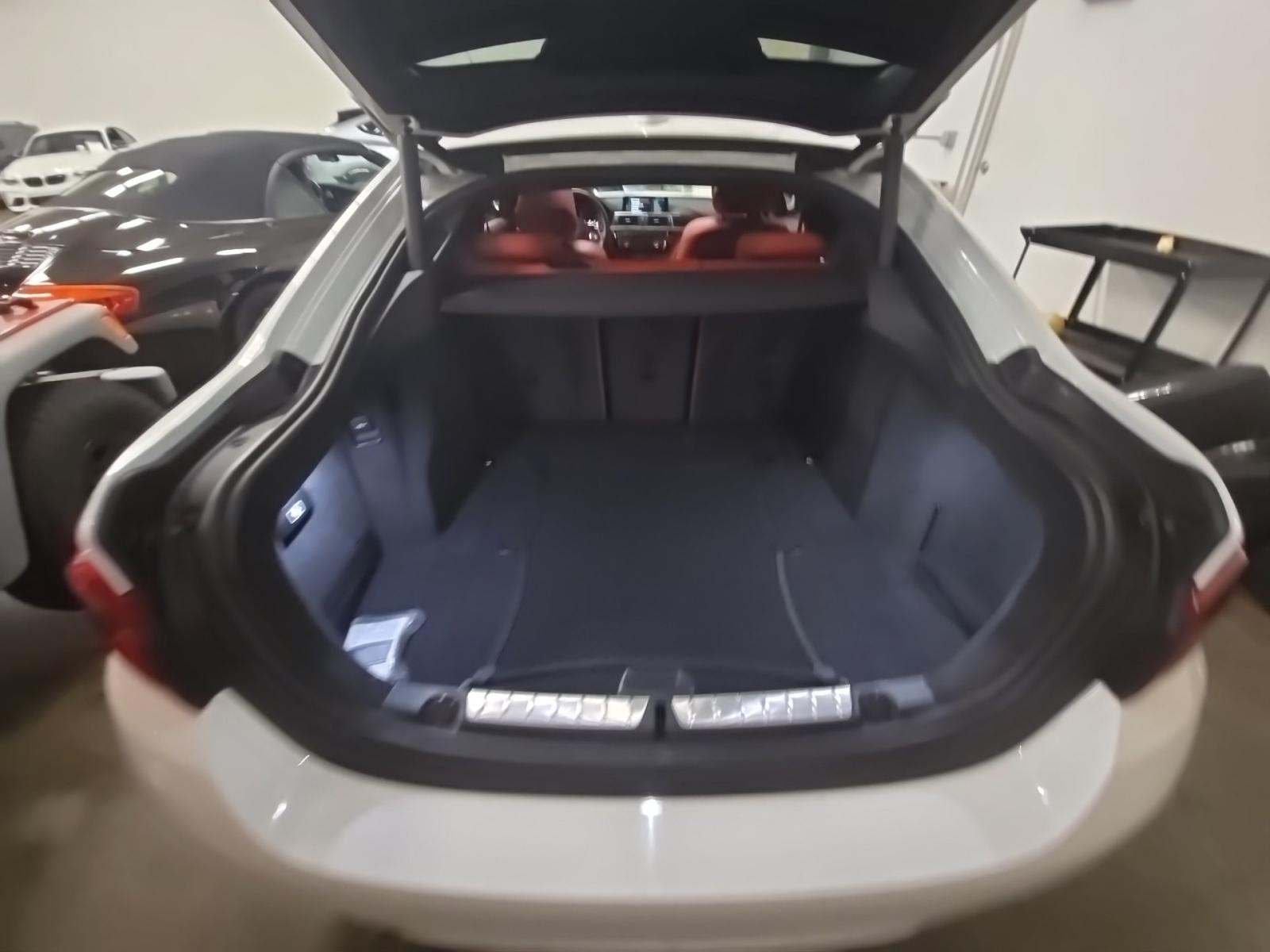 2018 BMW 4 Series 430i RWD