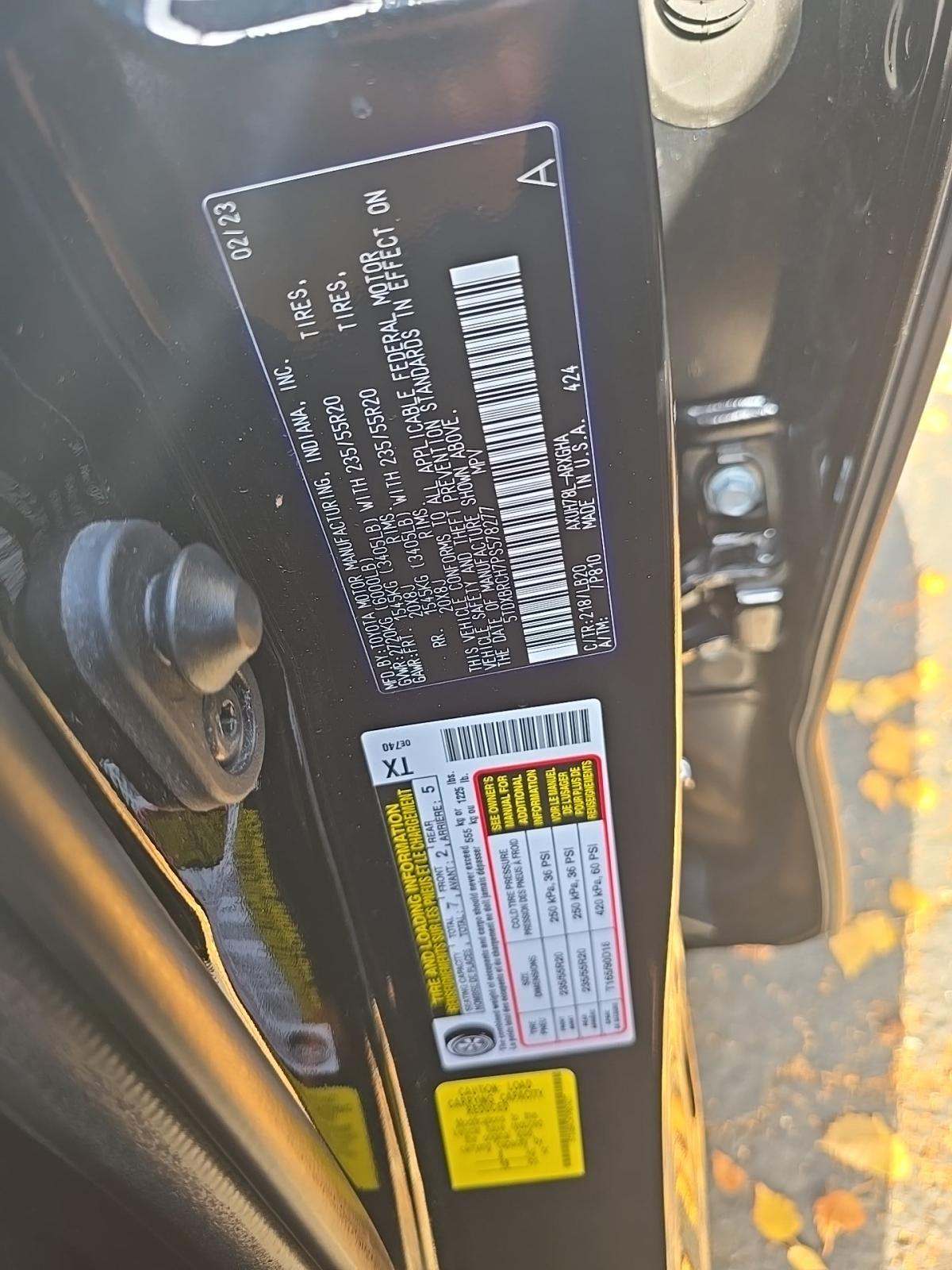 2023 Toyota Highlander Hybrid Limited AWD