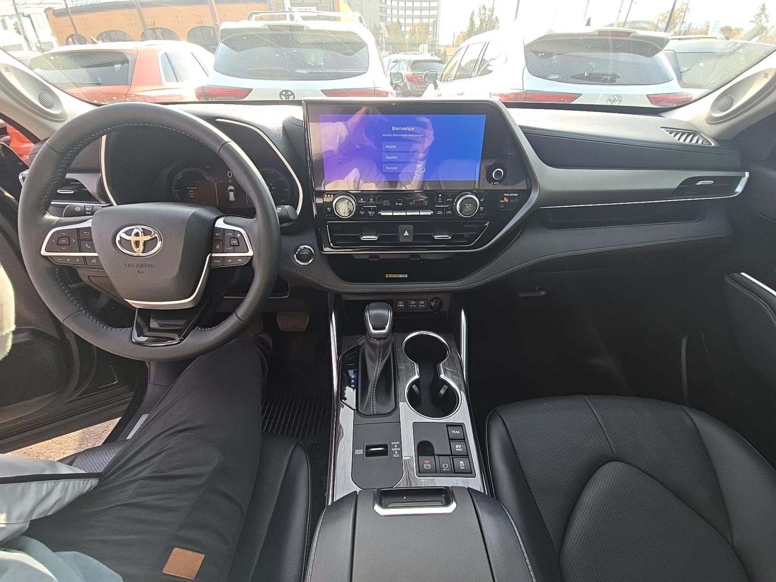 2023 Toyota Highlander Hybrid Limited AWD