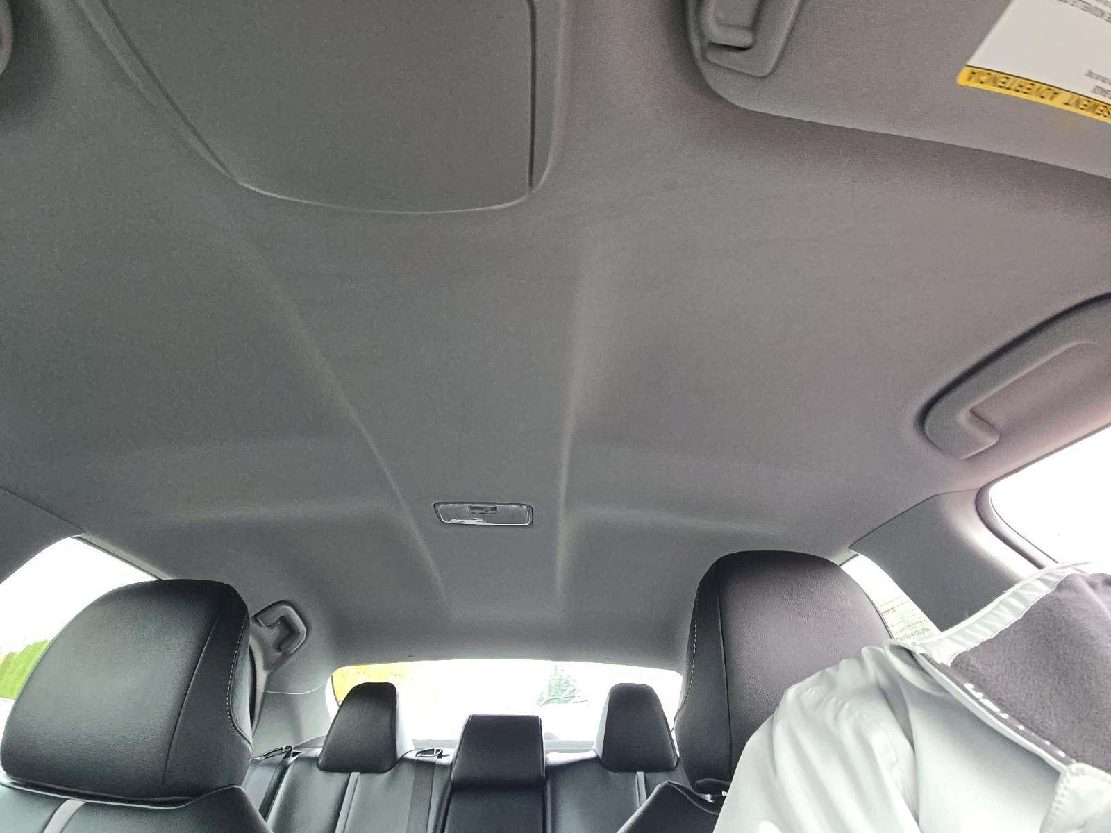 2022 Toyota Camry Hybrid Nightshade FWD