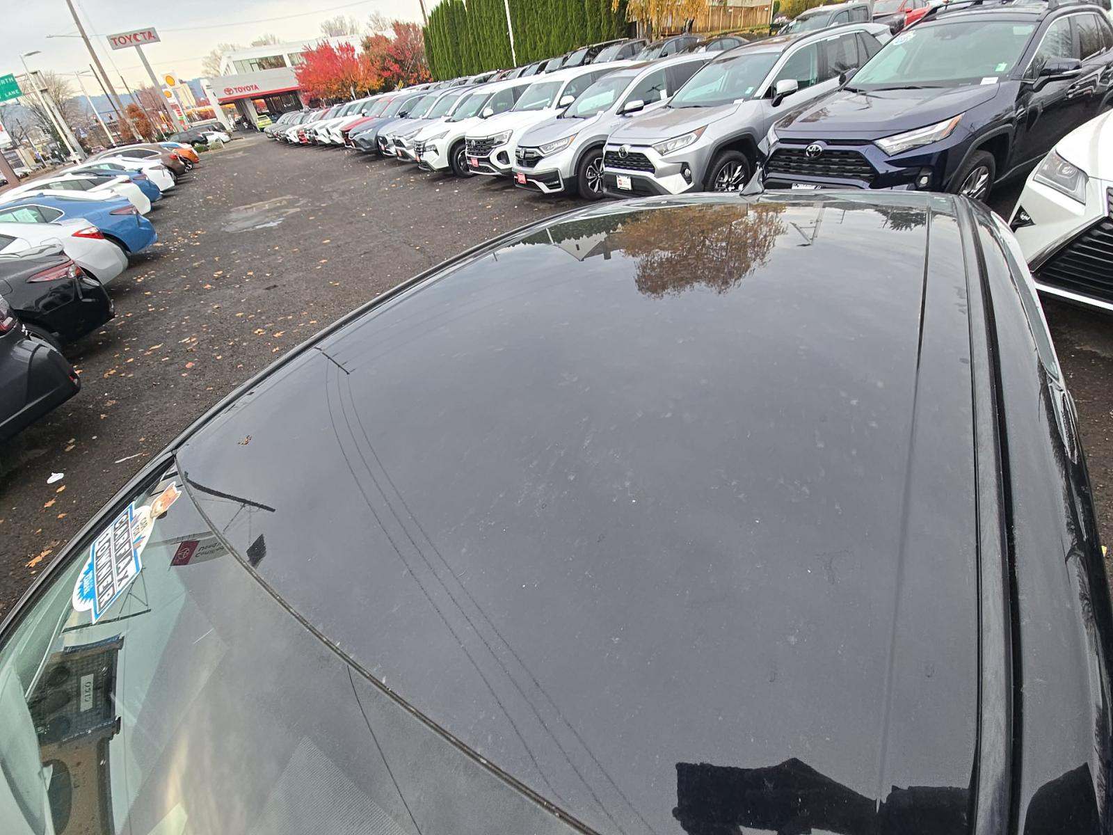 2022 Toyota Camry Hybrid Nightshade FWD