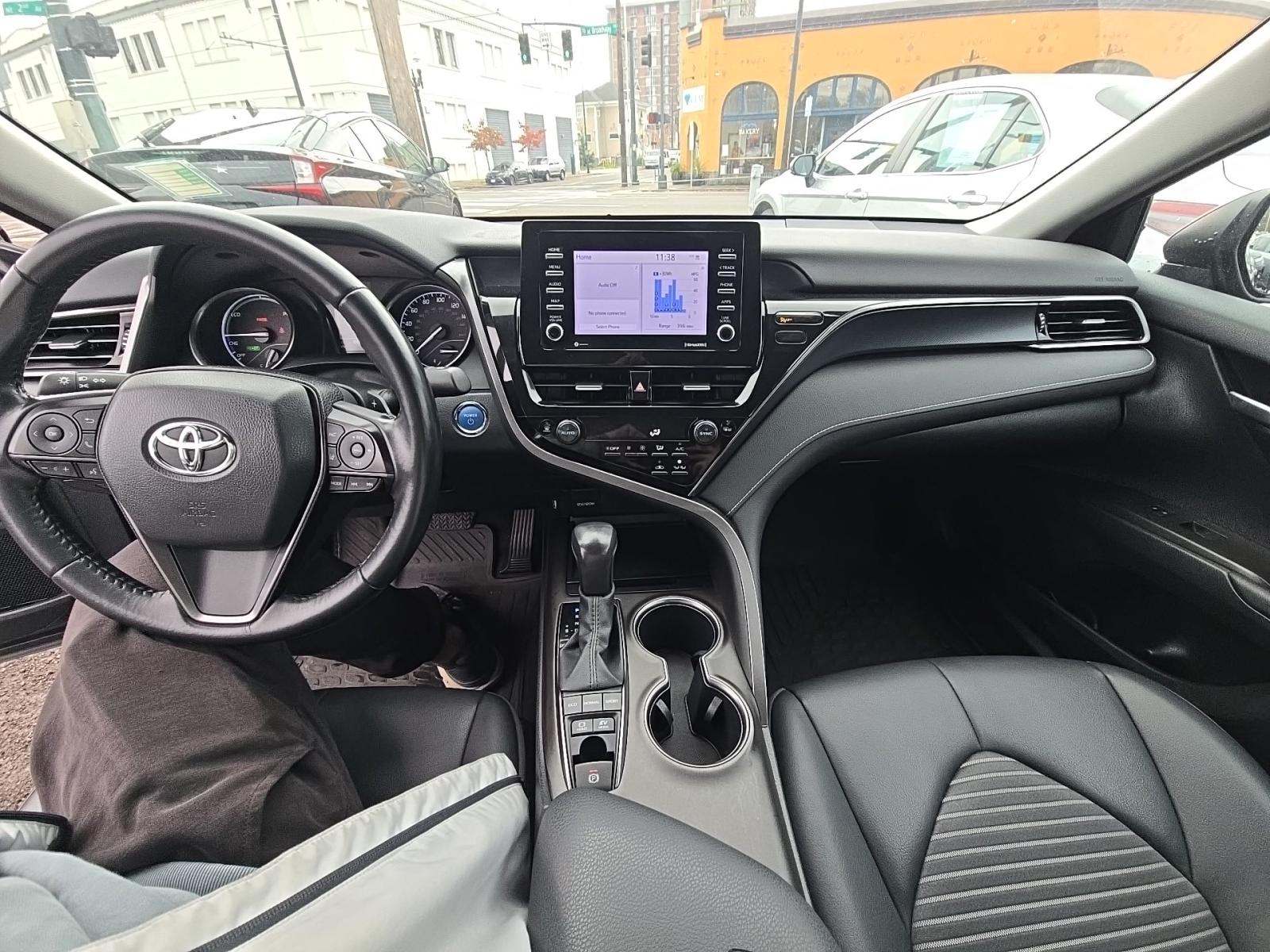 2022 Toyota Camry Hybrid Nightshade FWD