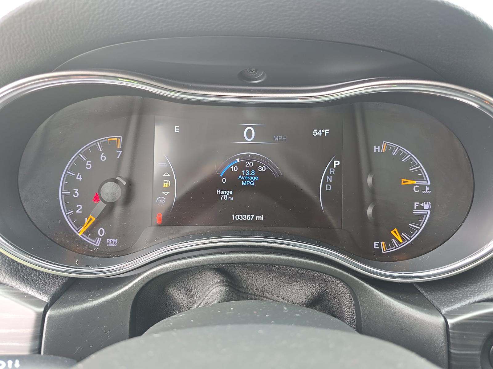 JEEP LAREDO ALTITUDE EDITION - 9